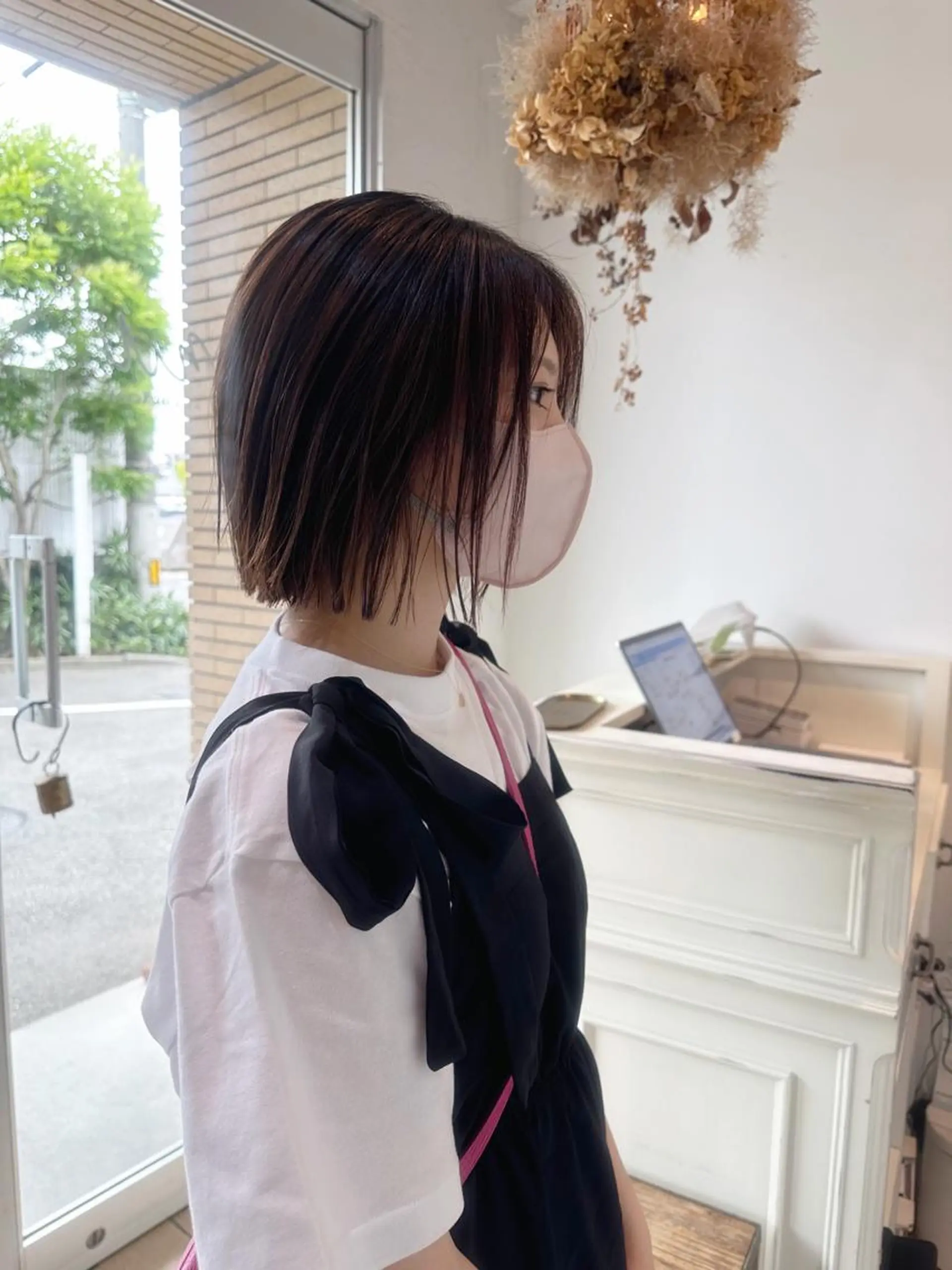 ミディアム 切りっぱなしボブ ボブ カット ＨＩ ROのヘアスタイル