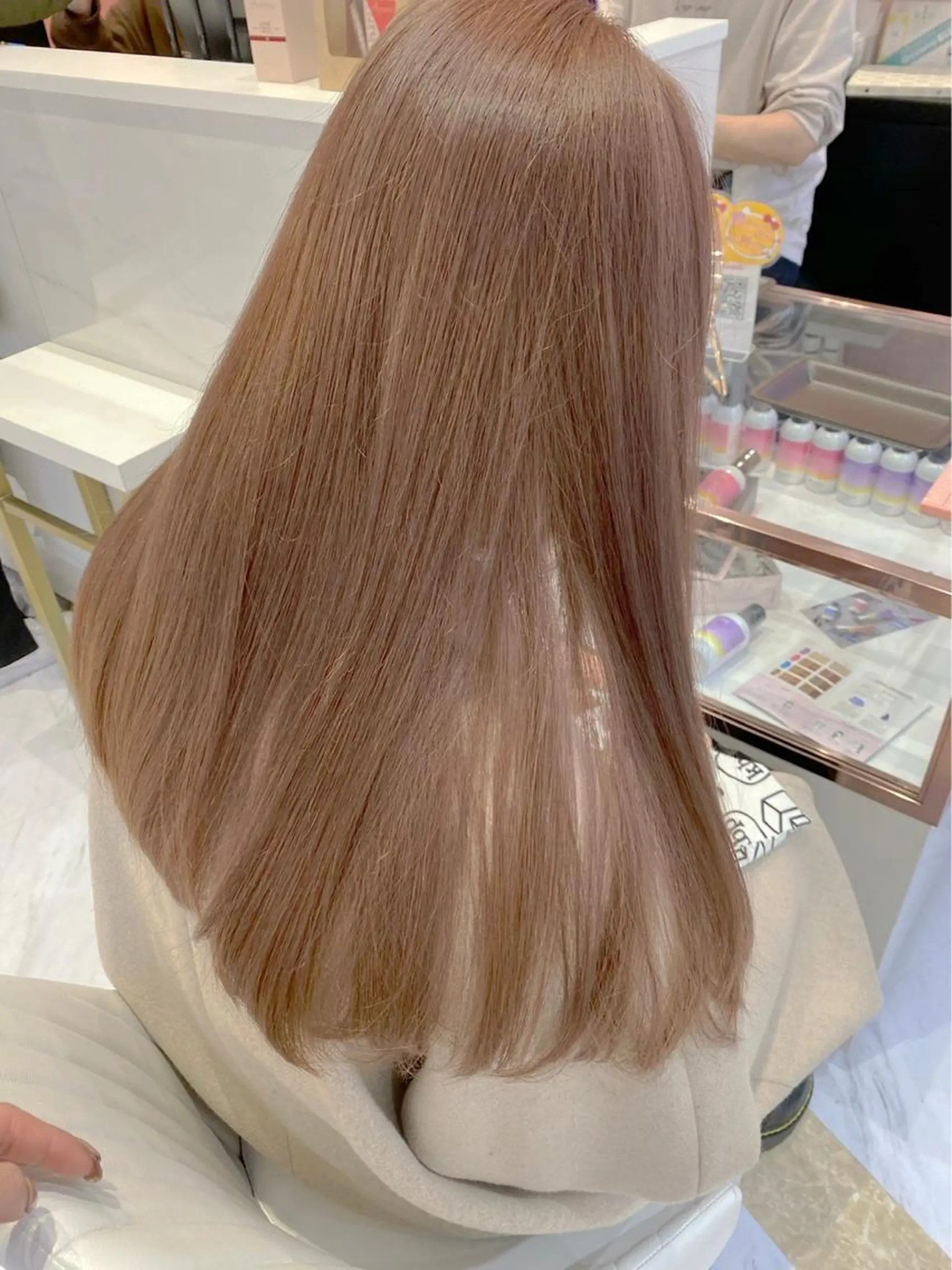 ロング ヘアカラー トリートメント Su-chi-🧴 /ミルクティーカラーのヘアスタイル