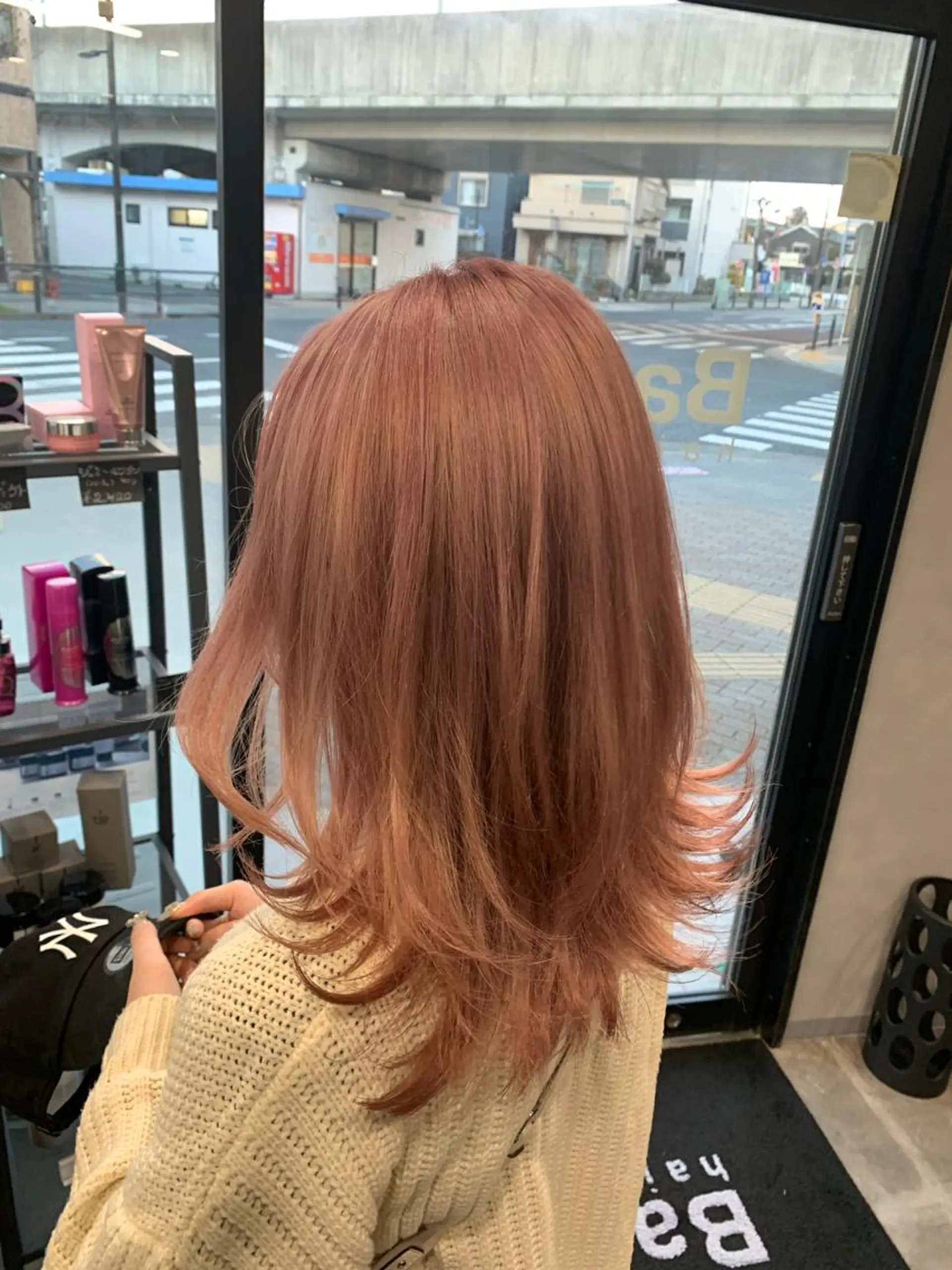 セミロング ヘアカラー 菊地 旬のヘアスタイル