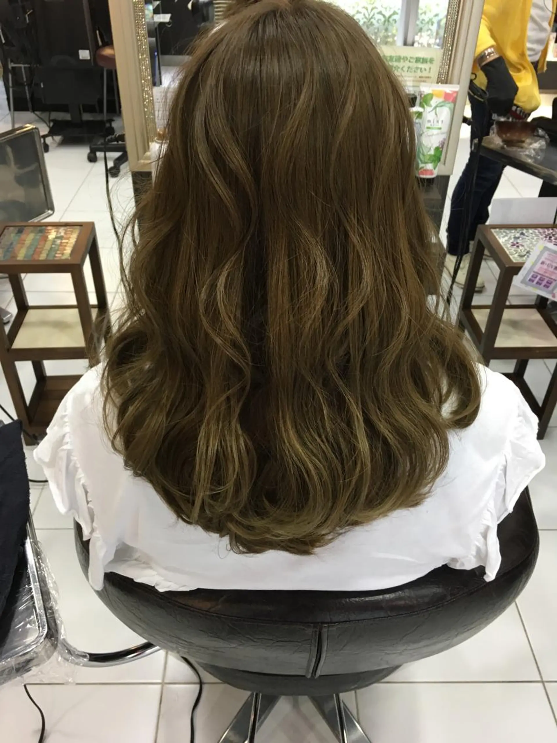 ロング カラー ブルーカラー ブルージュ トップスタイリスト 小澤純一のヘアスタイル
