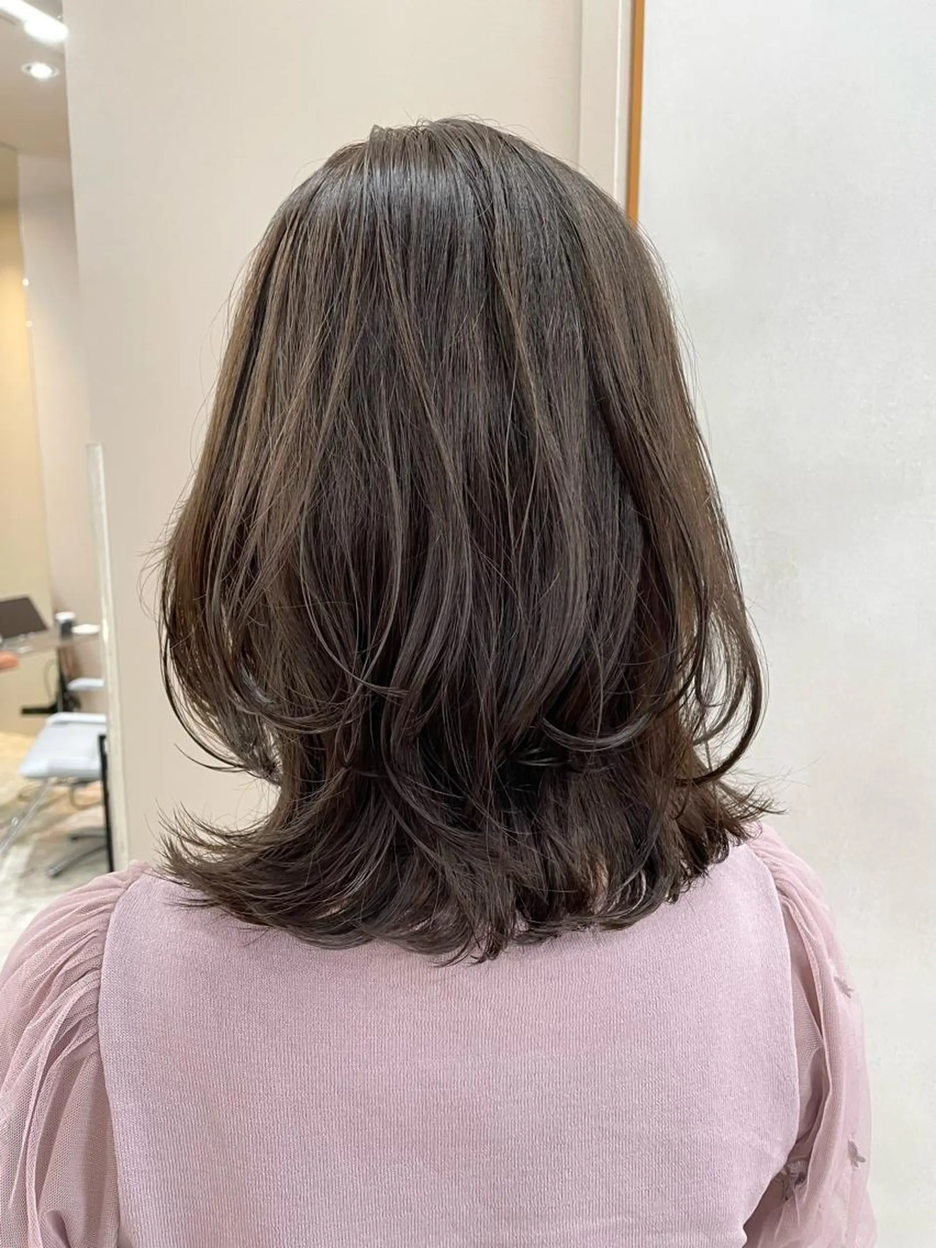 ミディアム くびれヘア YUKI / レイヤーカット🤍のヘアスタイル