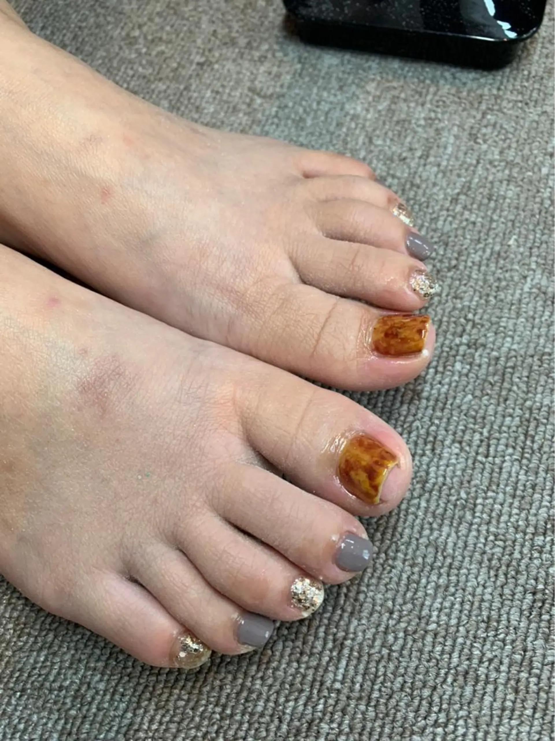 ネイル ハンドネイル フットネイル 長谷川 奈緒美のネイルデザイン