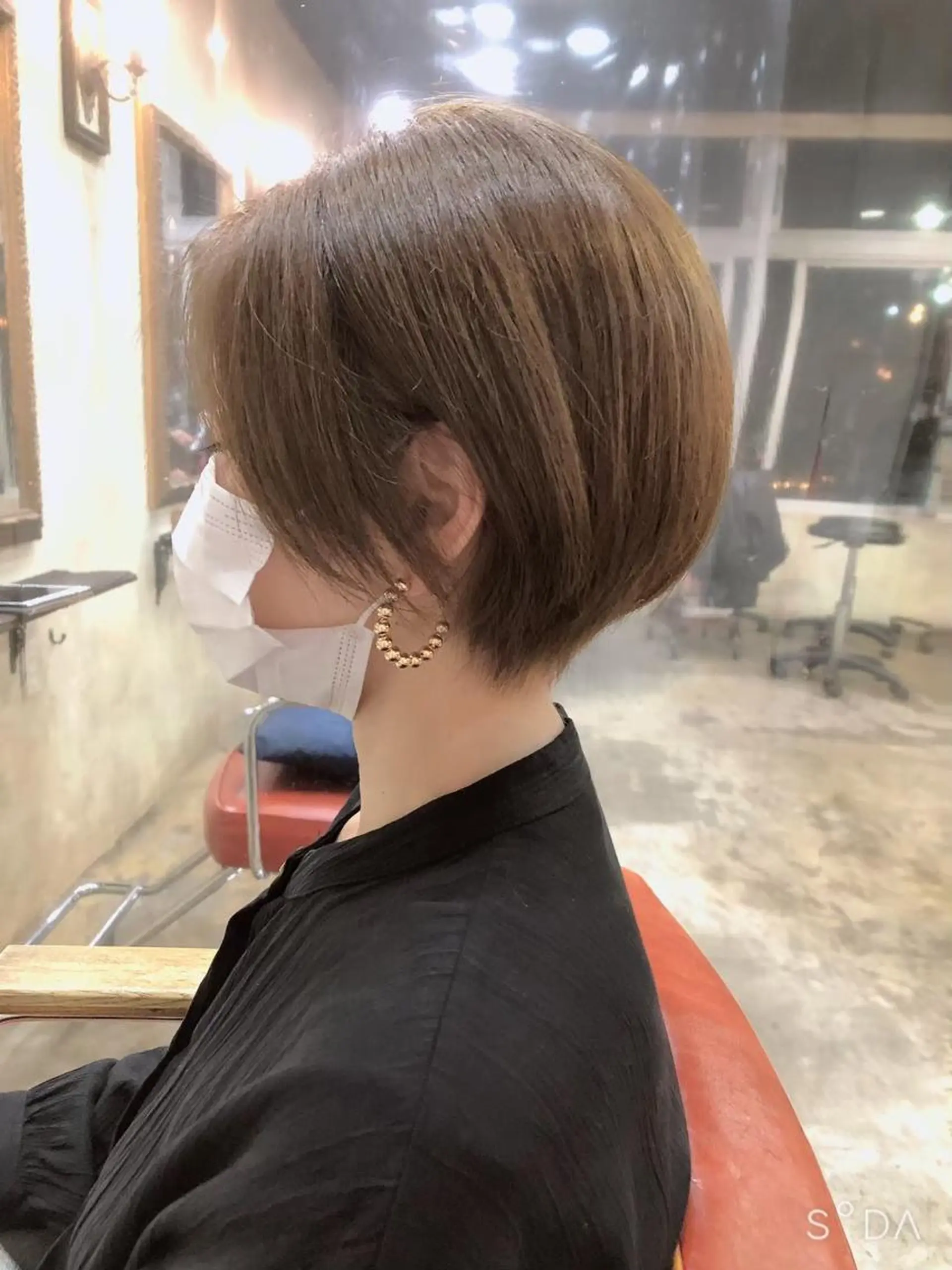 ショート カラー パーマ ヘアアレンジ アディクシーカラー アッシュ バレイヤージュ ベージュカラー ブリーチ newi 川崎店のヘアスタイル