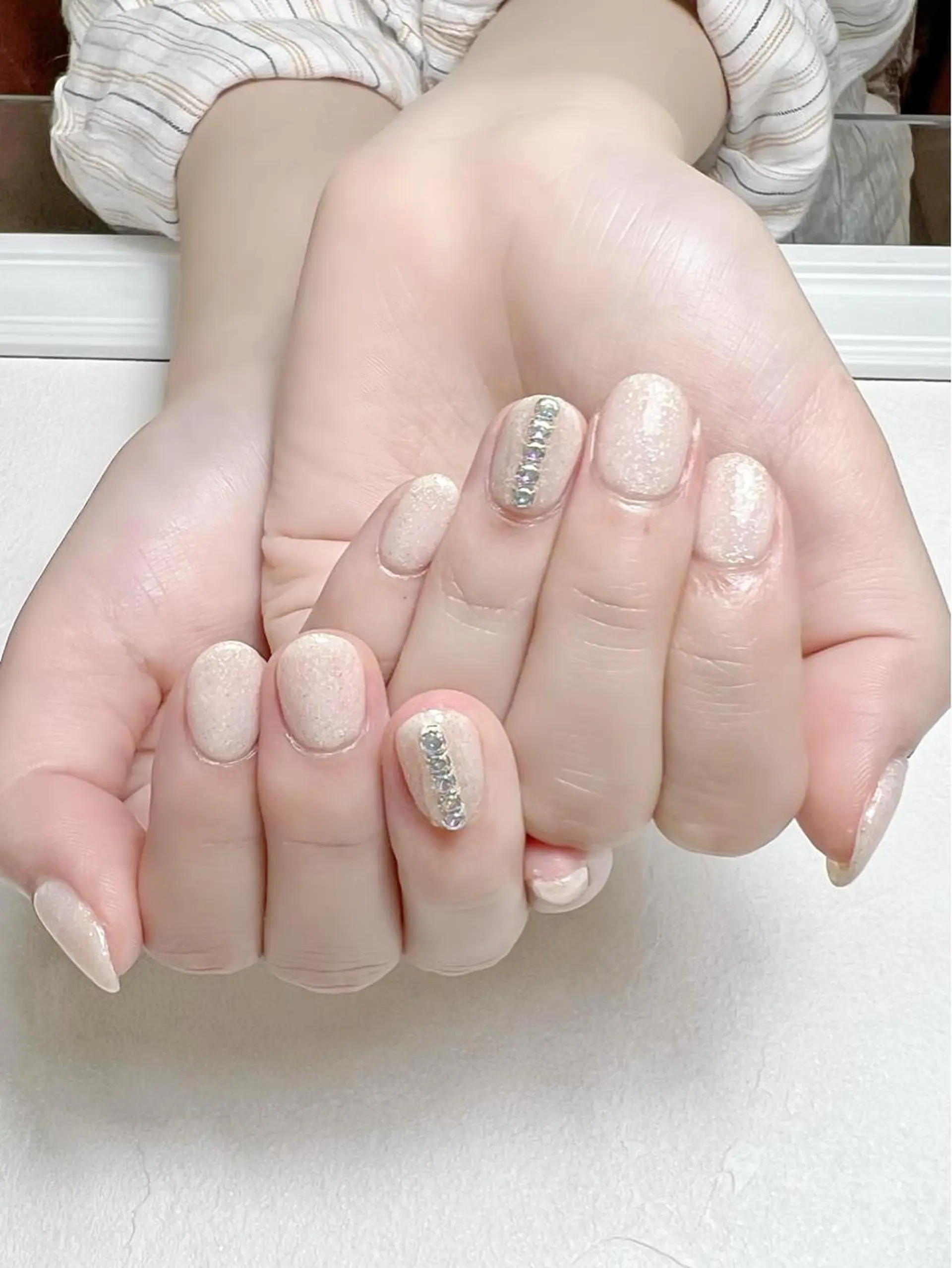 ネイル アートネイル ラメ(グリッター) オフィスネイル ワンカラーネイル rouse nail RISATOのネイルデザイン