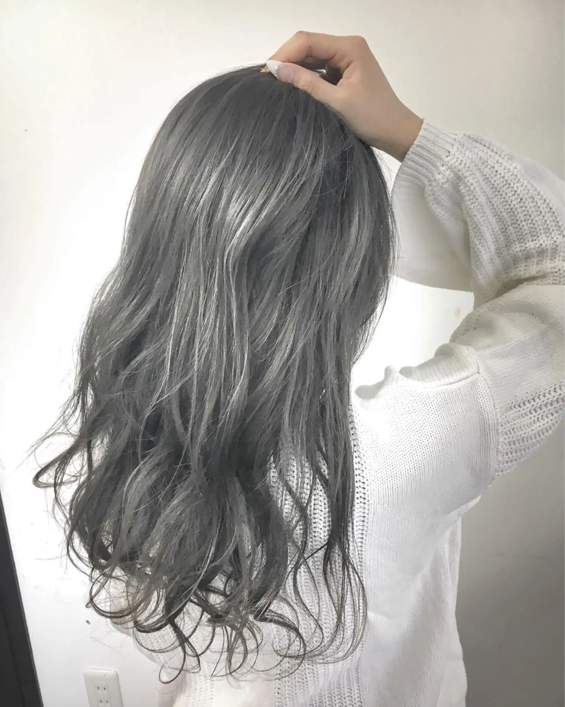 ロング 淡色ふんわりhair 新宿satomiのヘアスタイル