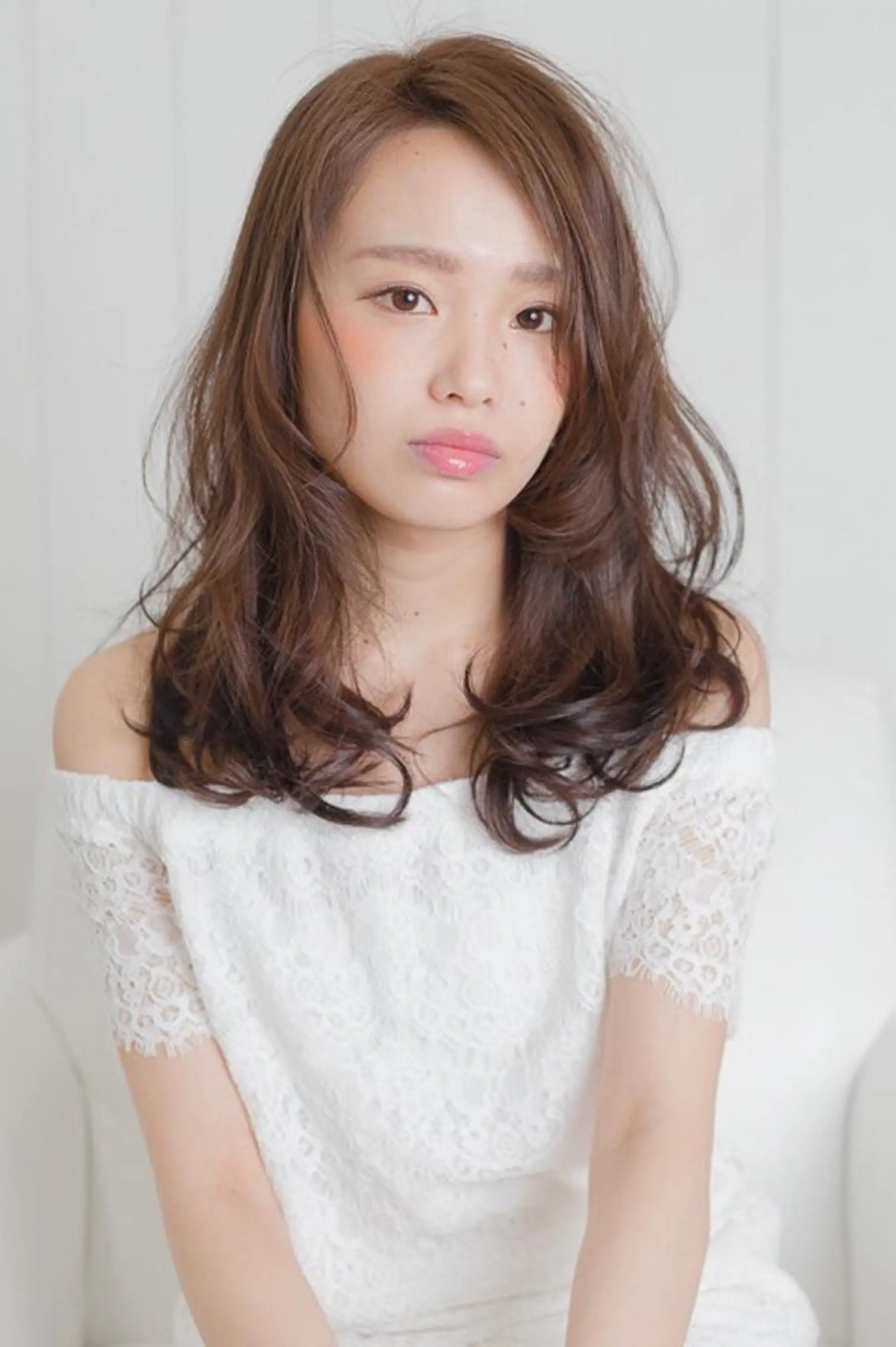 ロング コマツ ユミのヘアスタイル