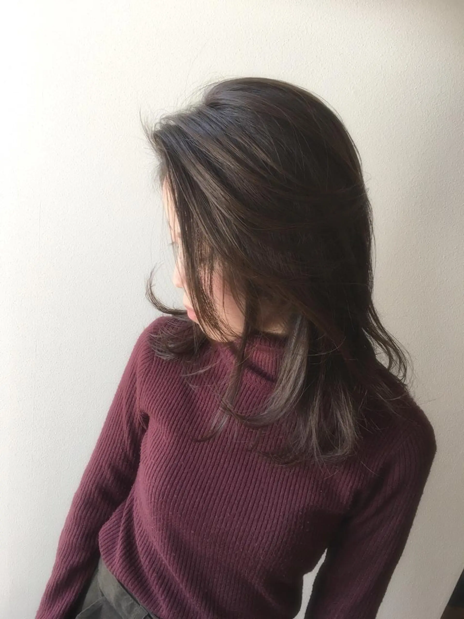 ロング カラー 透明感カラー グレージュ カーキグレージュ カット ヘアカラー トリートメント 江藤 星史のヘアスタイル