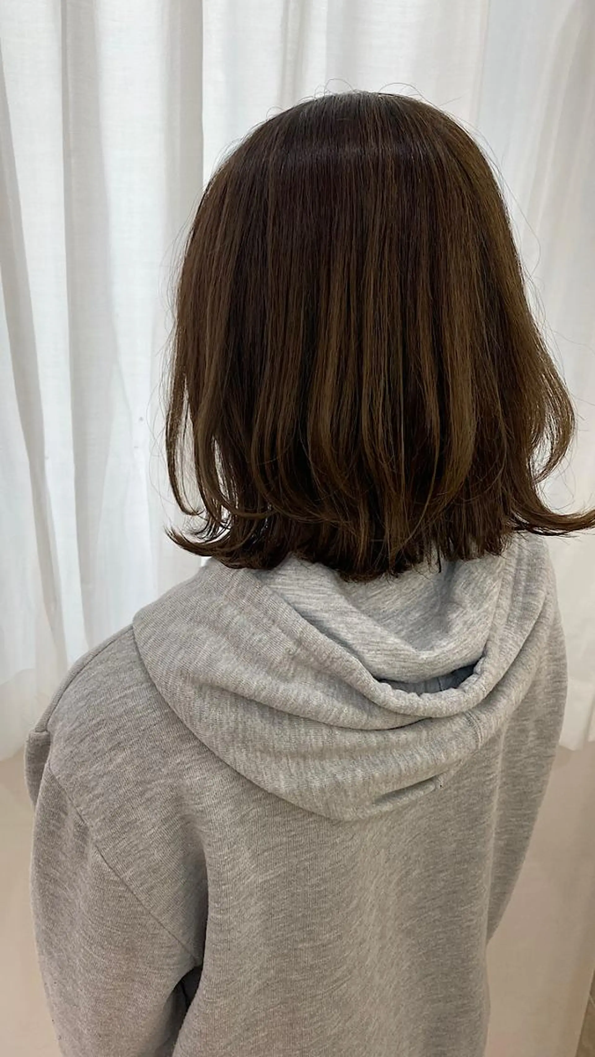 ショート 小林 美月  透明感カラーのヘアスタイル
