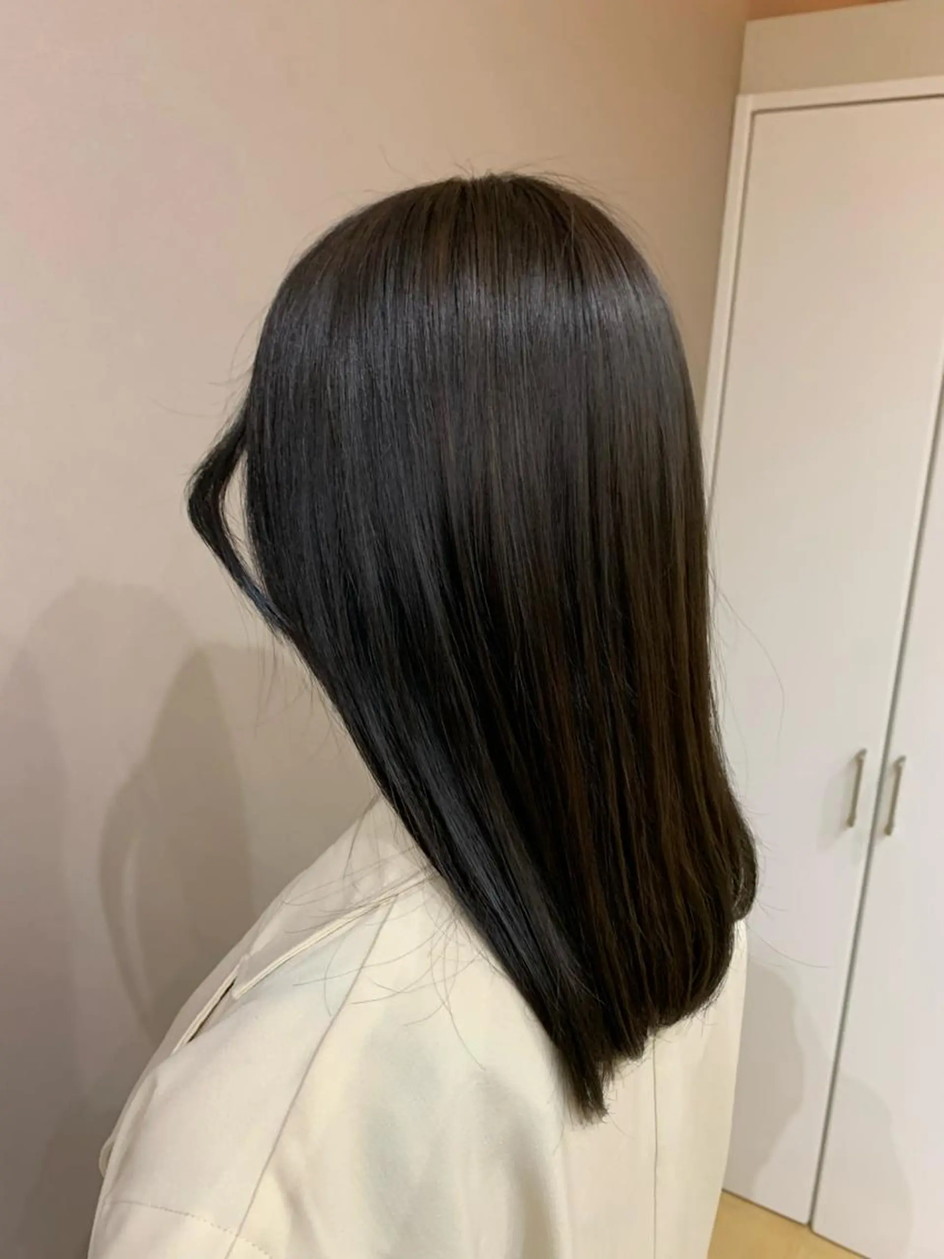 カラー ヘアカラー クボタ アヤナのヘアスタイル