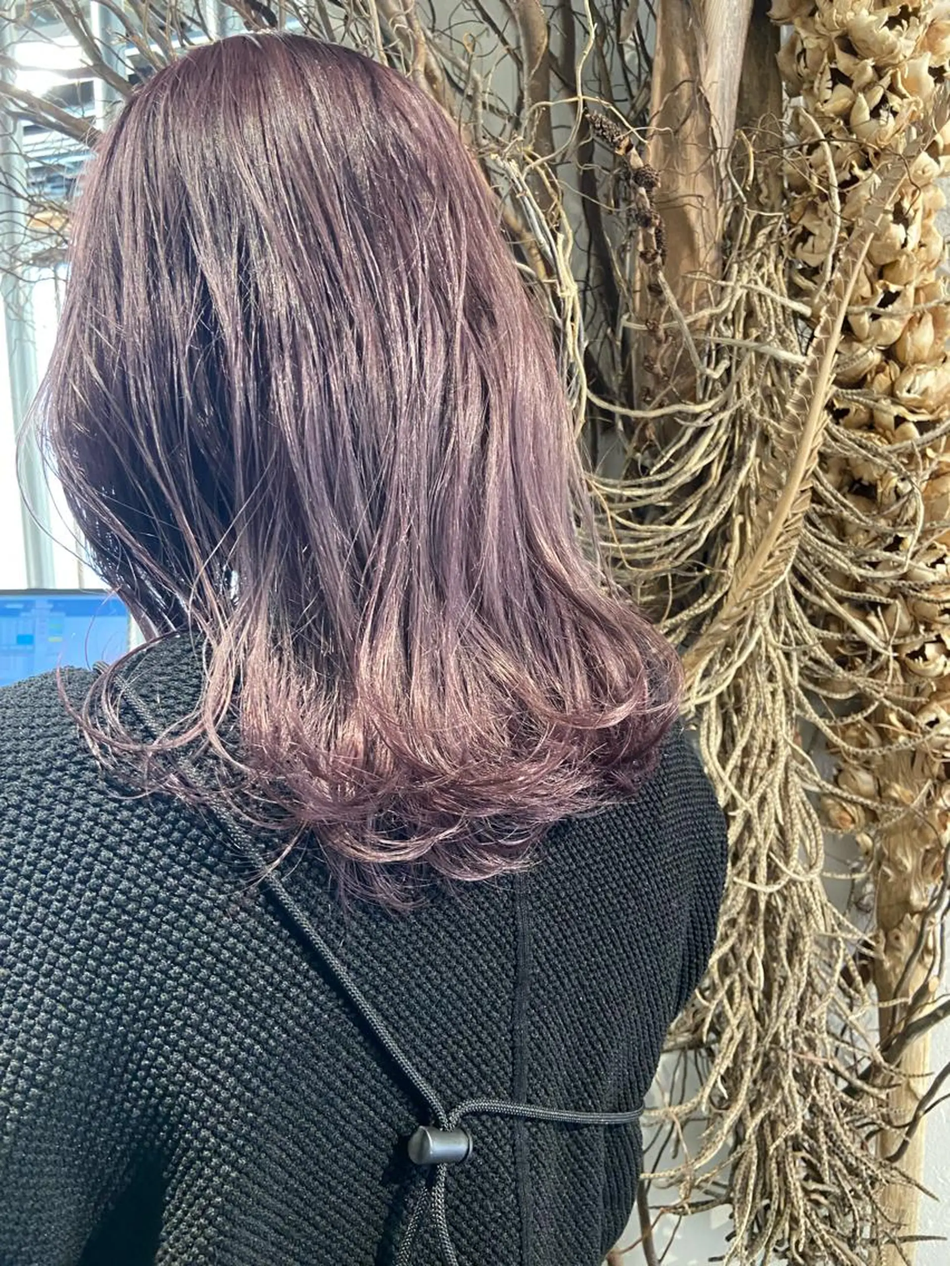 ミディアム カラー ラベンダーカラー 大塚 夏生のヘアスタイル