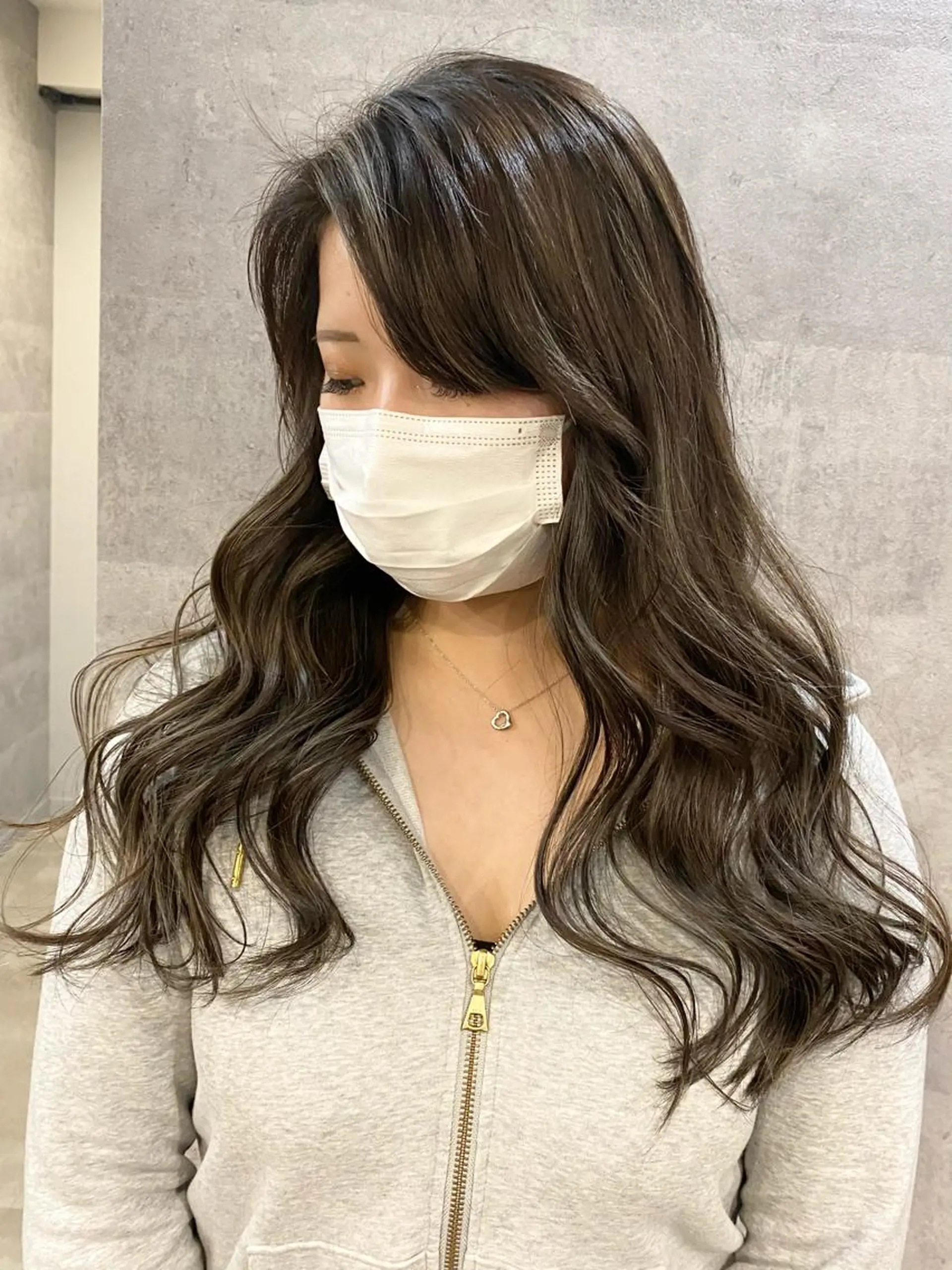 ロング ヘアカラー トリートメント KYOKO 【Bear】のヘアスタイル