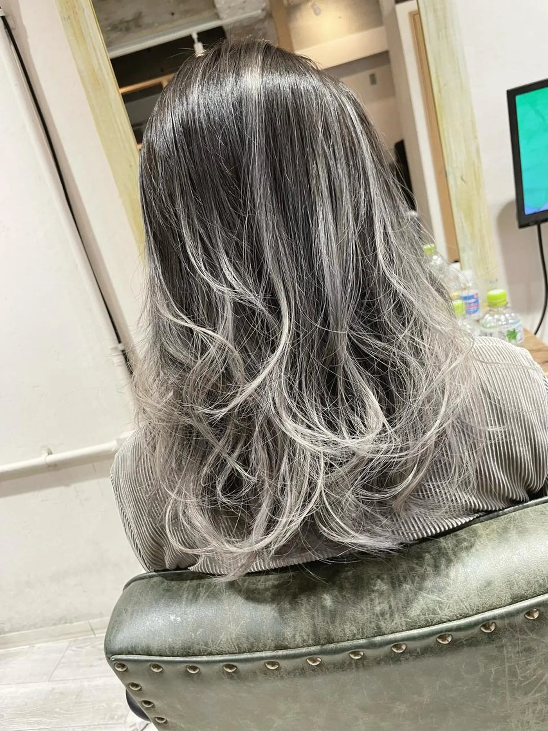 セミロング カラー バレイヤージュ レイヤーカット ヘアカラー バレイヤージュ/ 髪質改善/渡邉悟🌱のヘアスタイル