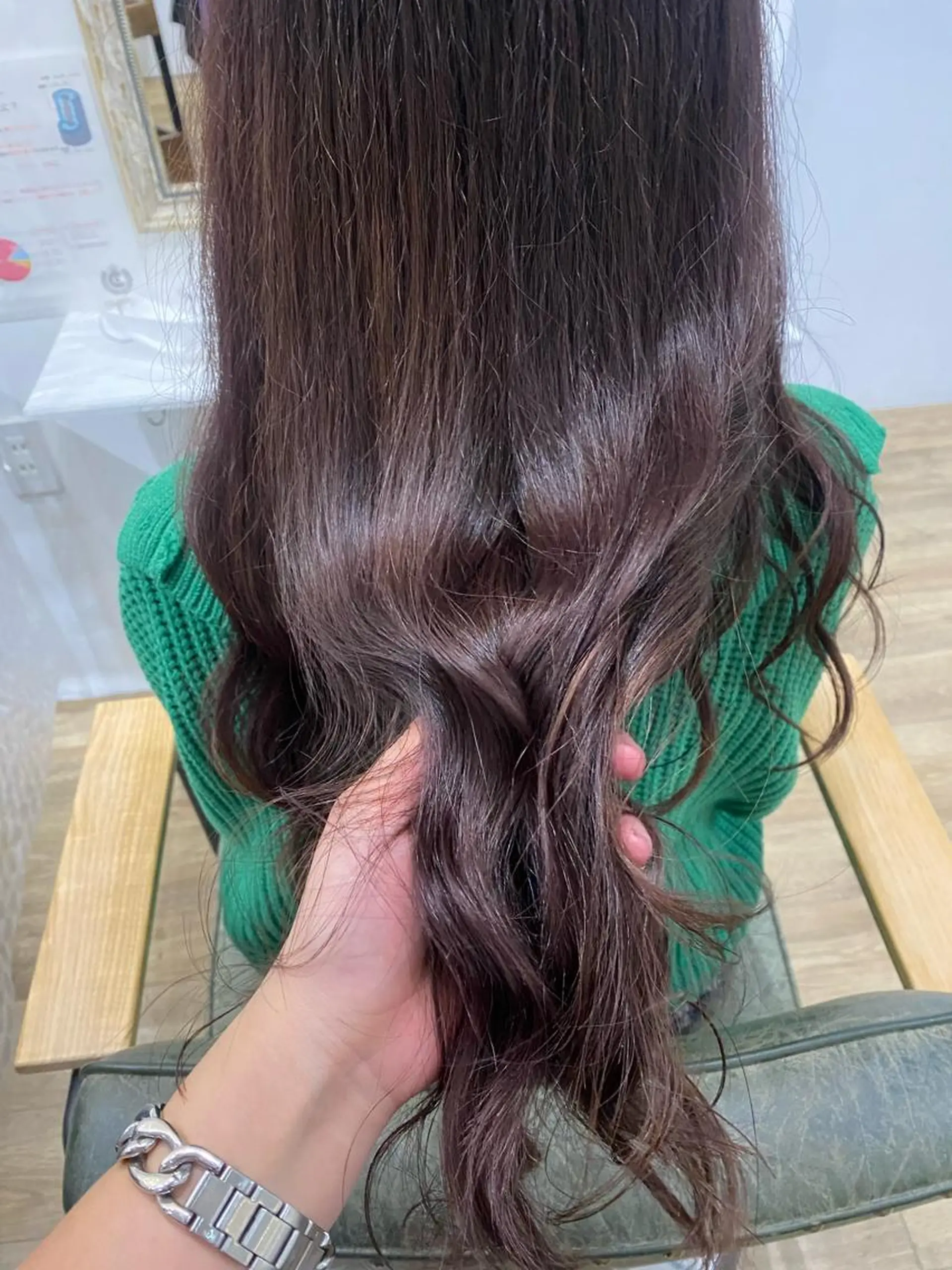 ロング カラー ヘアアレンジ 透明感カラー ラベンダーカラー ヘアカラー トリートメント あおい 🍒暖色カラーのヘアスタイル