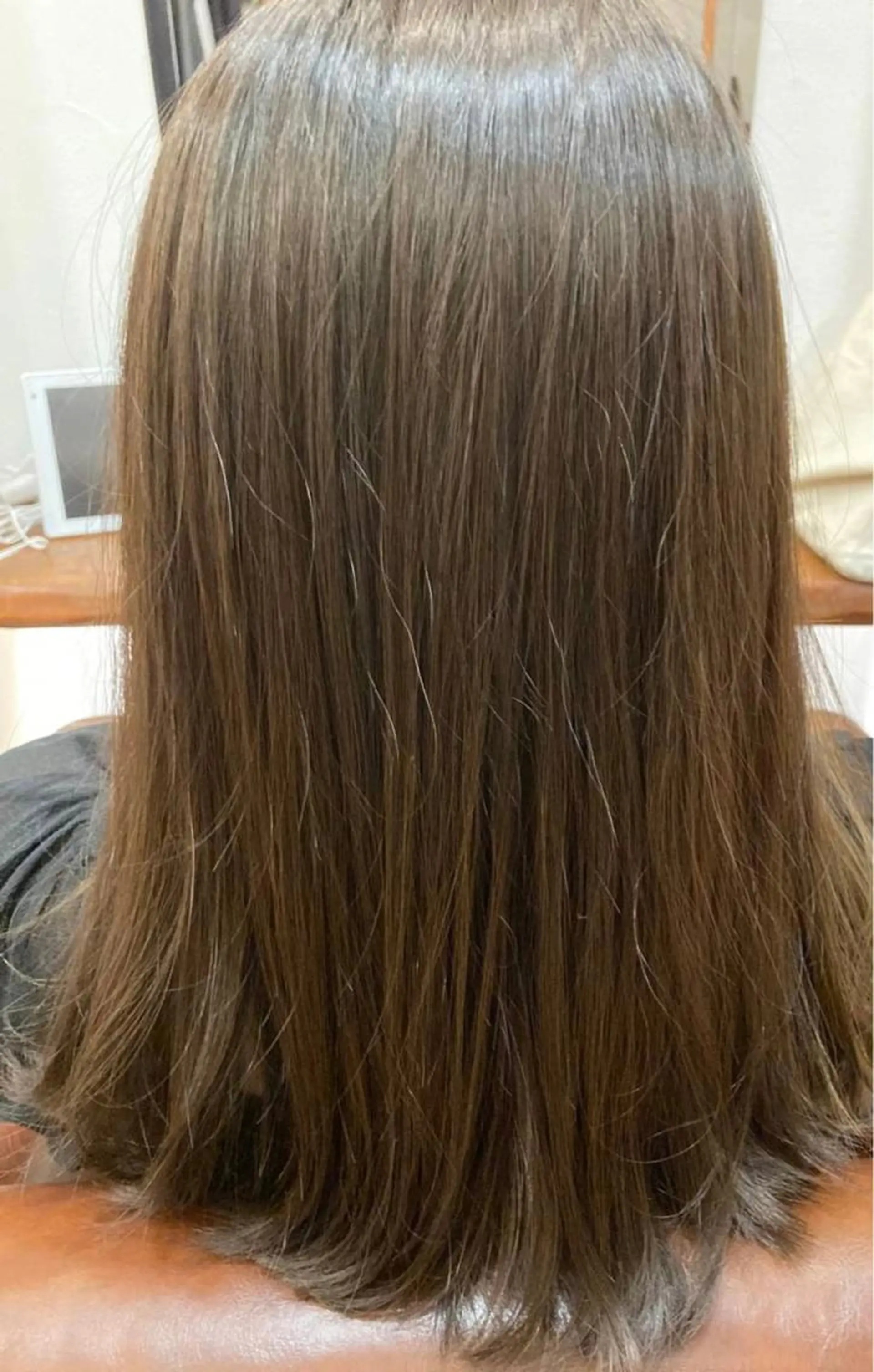 ロング 小山 朱音のヘアスタイル