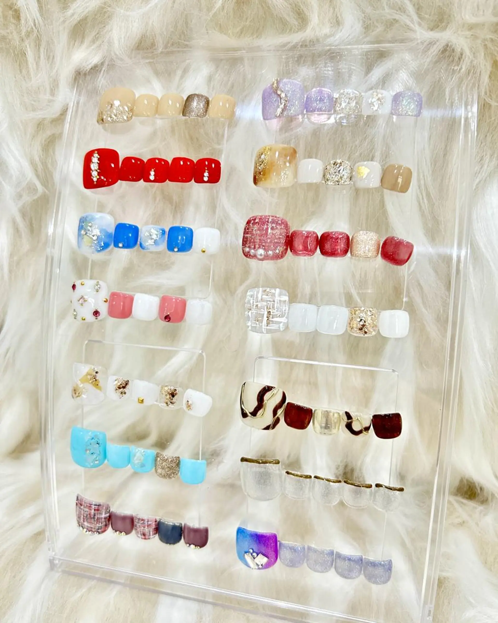 ネイル 長さ出し フットネイル ジェルネイル グラデーション 韓国ネイル フットネイル Nail&eye Belire 新宿のネイルデザイン