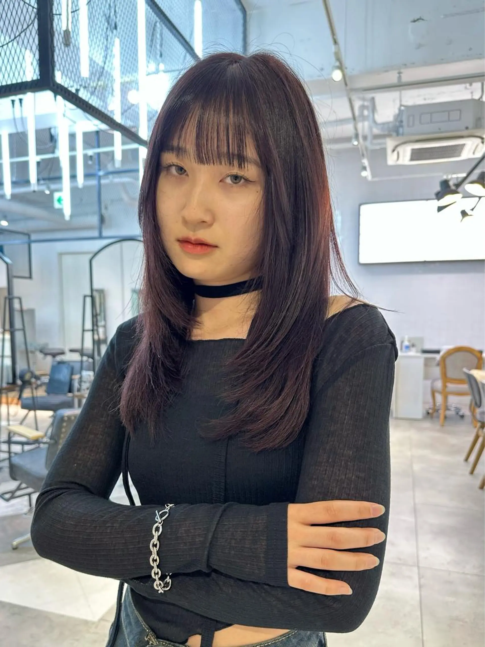 セミロング カット ヘアカラー トリートメント レイヤーカット カノン🩷のヘアスタイル