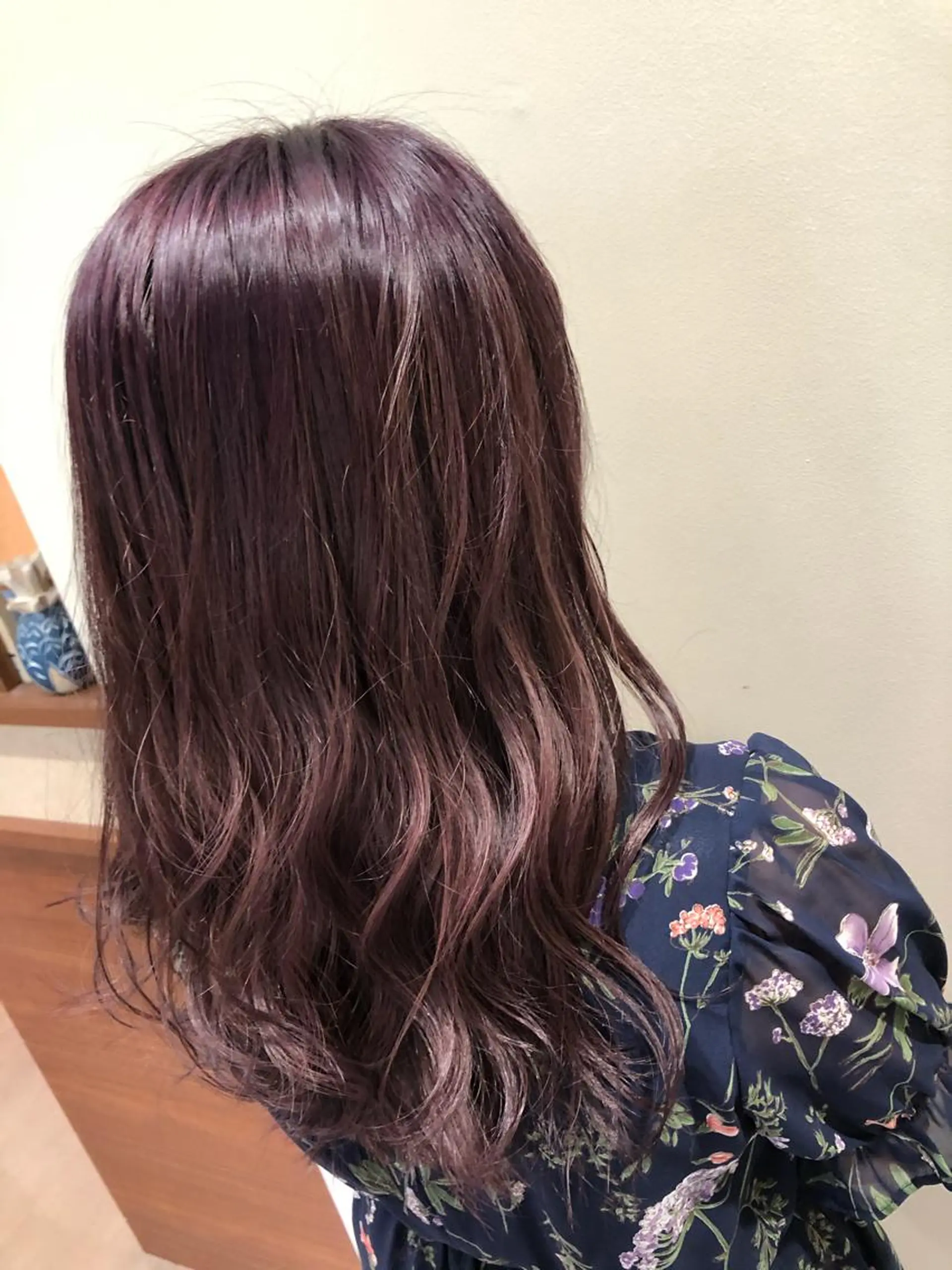 セミロング カラー アッシュ パープルカラー パープルアッシュ ヘアカラー トリートメント 💓シールエクステ ルミエールのヘアスタイル