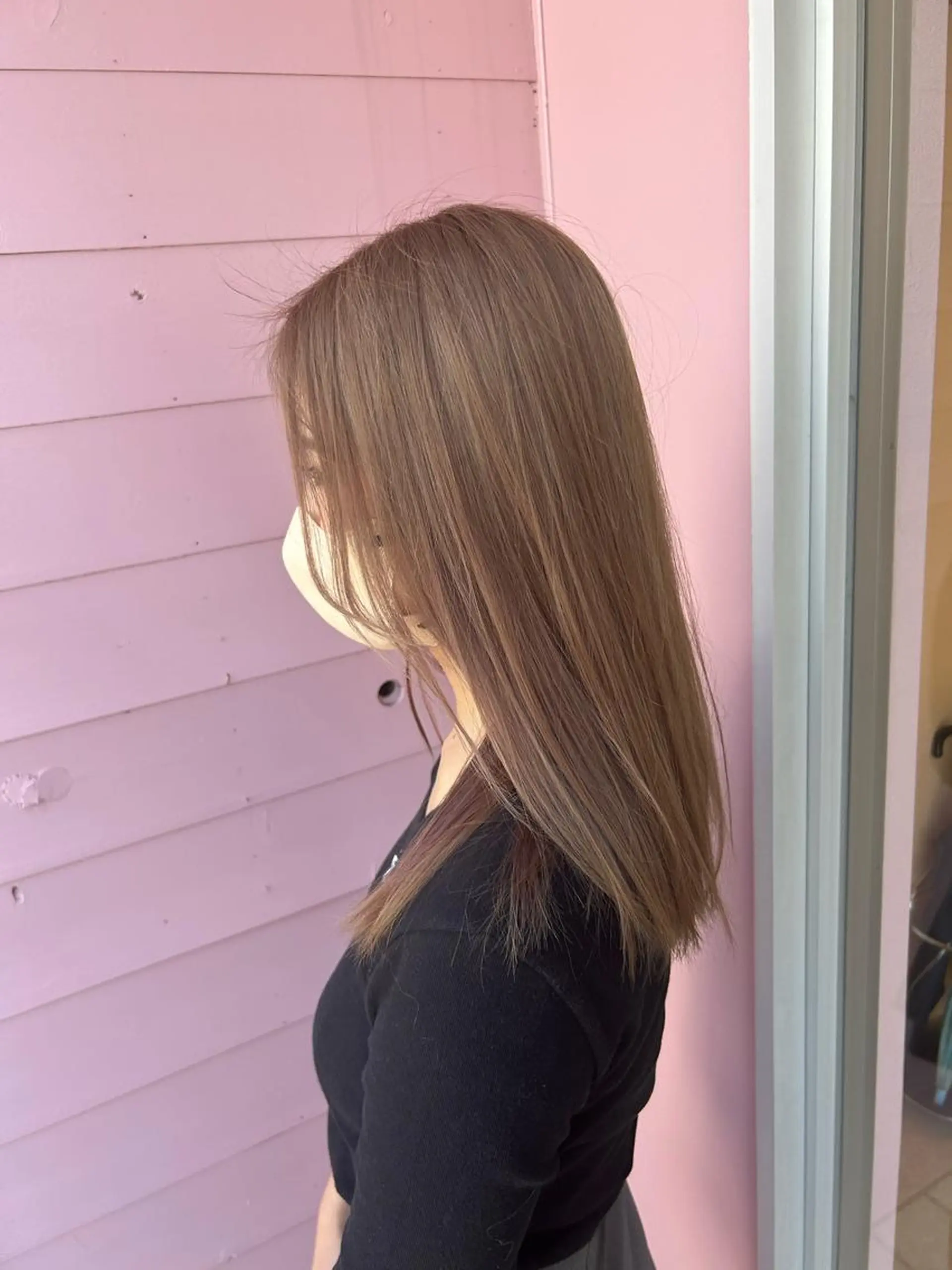 ロング カラー バレイヤージュ ベージュカラー ブリーチ ケアブリーチ 透明感カラー 💙ルル💙 ハイトーン/レイヤーのヘアスタイル