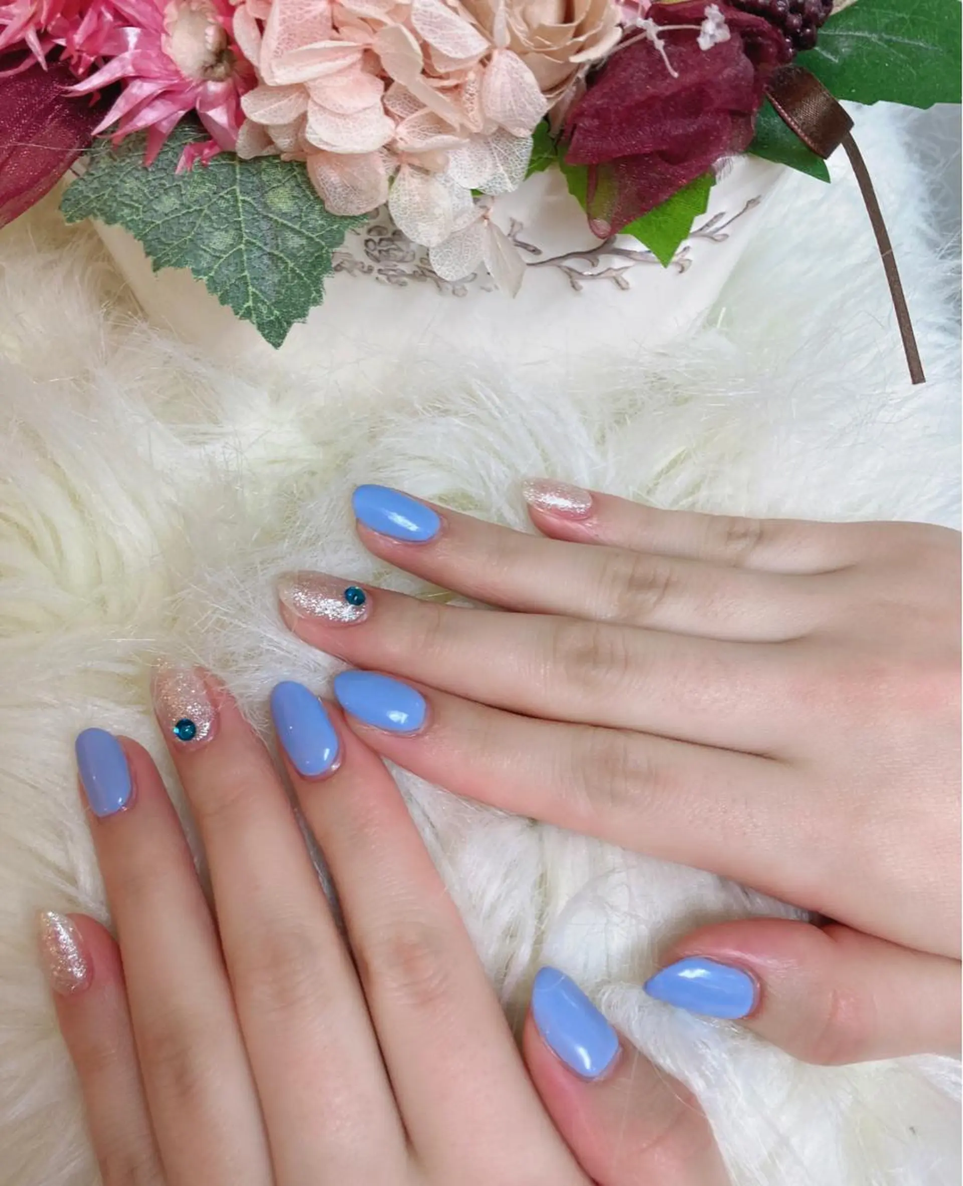 ミディアム ネイル Reonail 💕Kana💕のネイルデザイン
