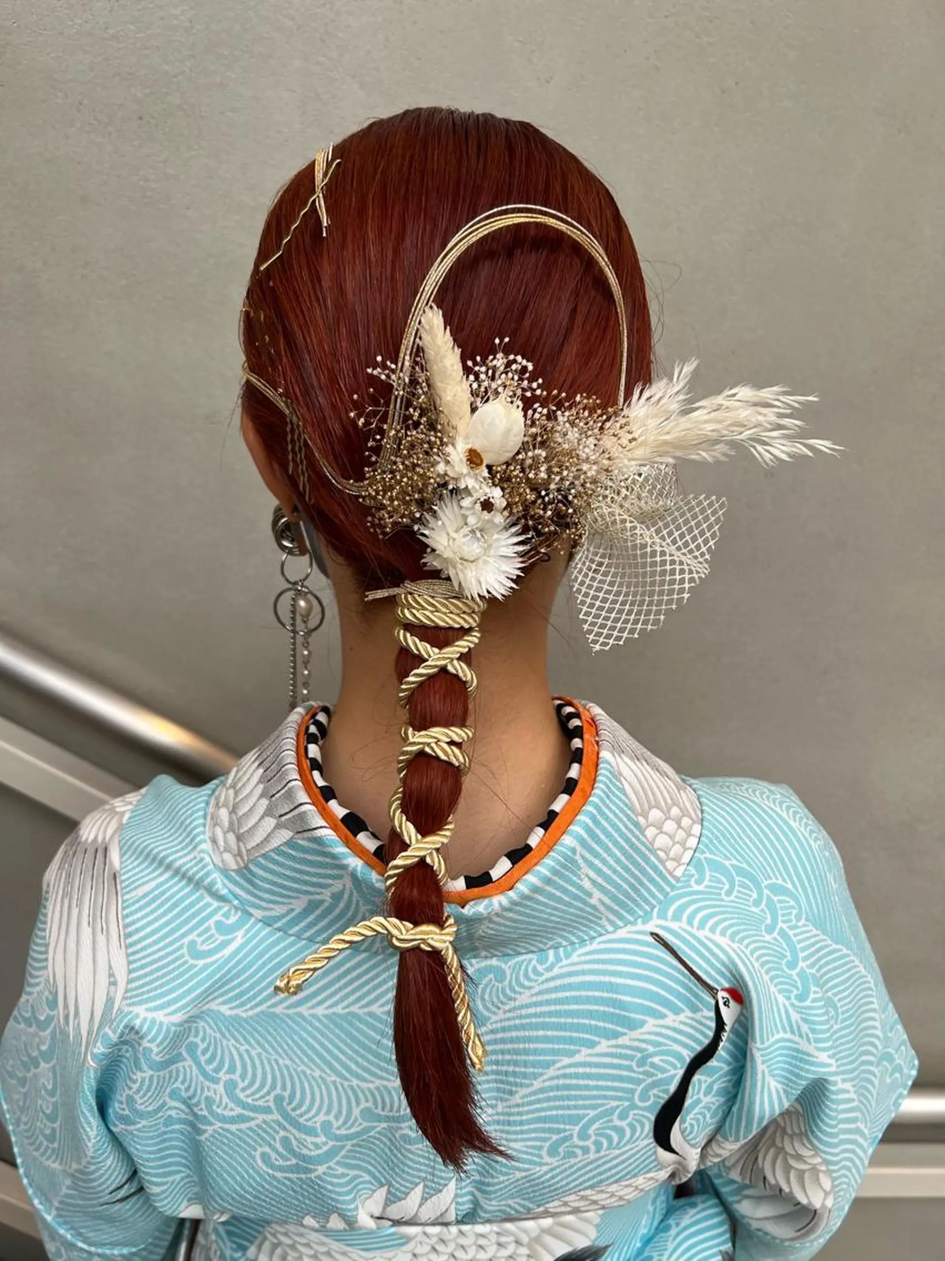 ロング カラー ヘアアレンジ オレンジ 卒業式のヘアスタイル ヘアセット 透明感カラー、 アレンジ/miyuのヘアスタイル