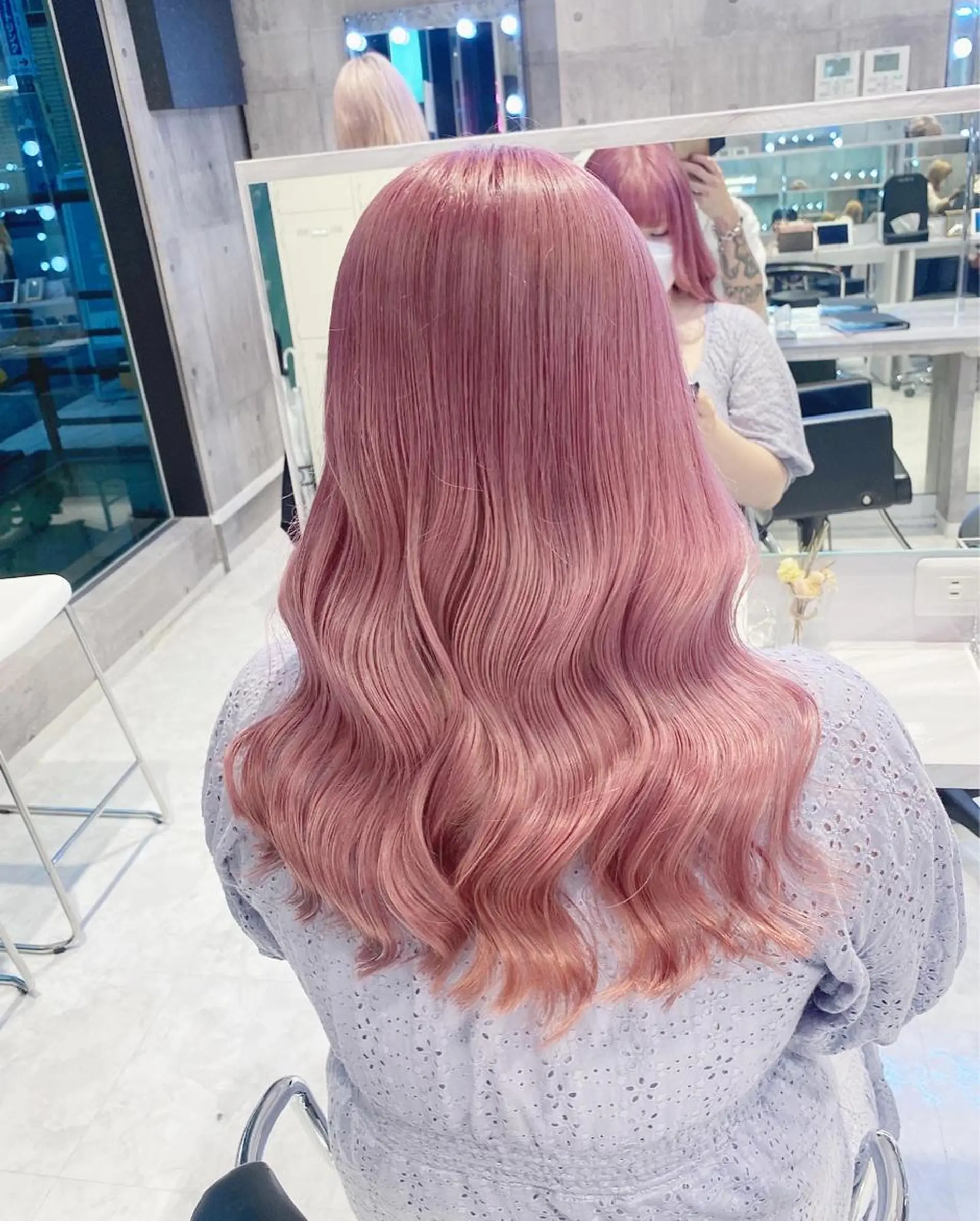 セミロング カラー ヘアアレンジ アッシュ アッシュグレー ベージュカラー 黒髪 ブリーチ ヘアカラー トリートメント TAKUMAブリーチ /切りっぱなし🪽のヘアスタイル
