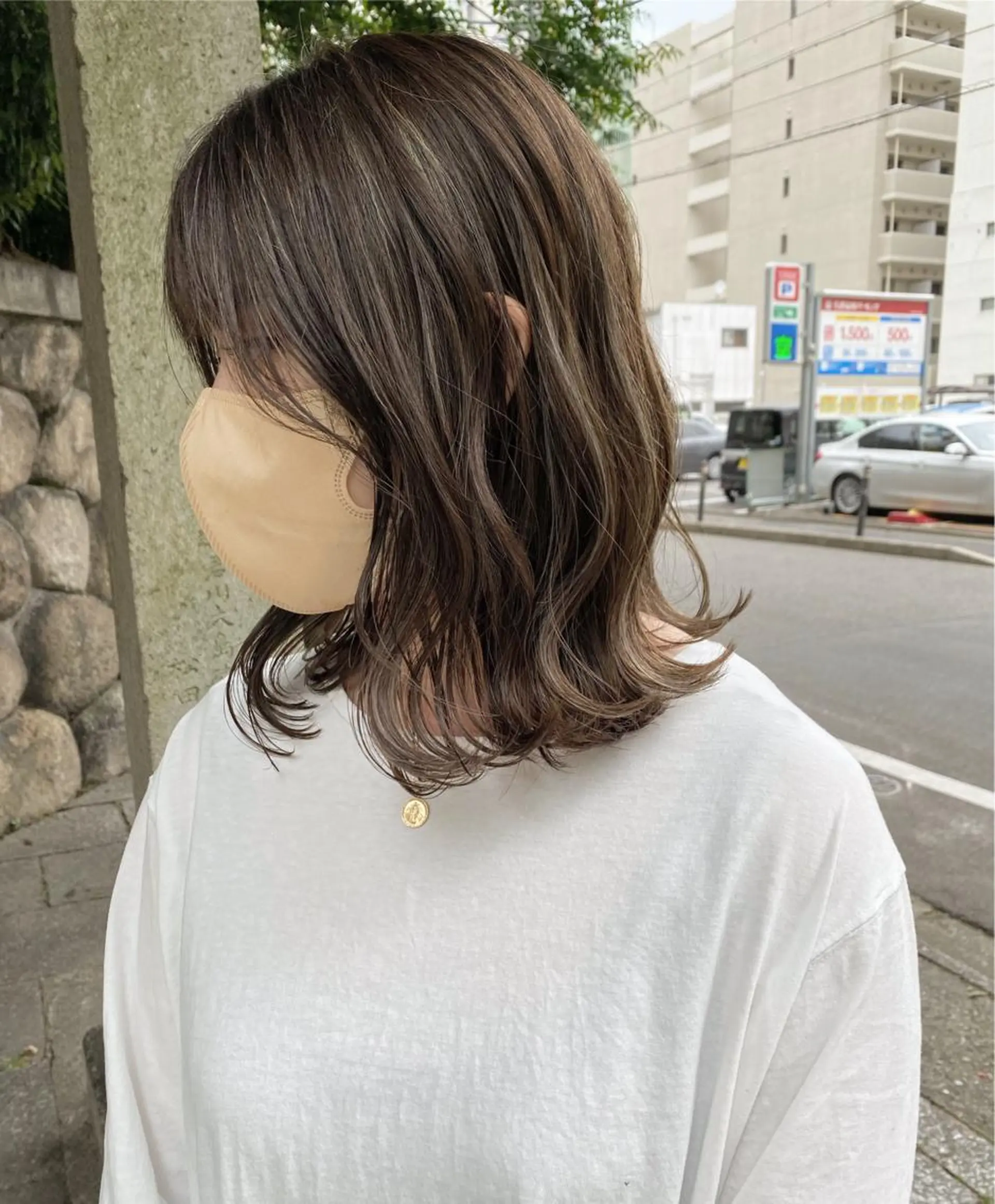 ミディアム ハイライト ハイライトカラー MINAMIのヘアスタイル