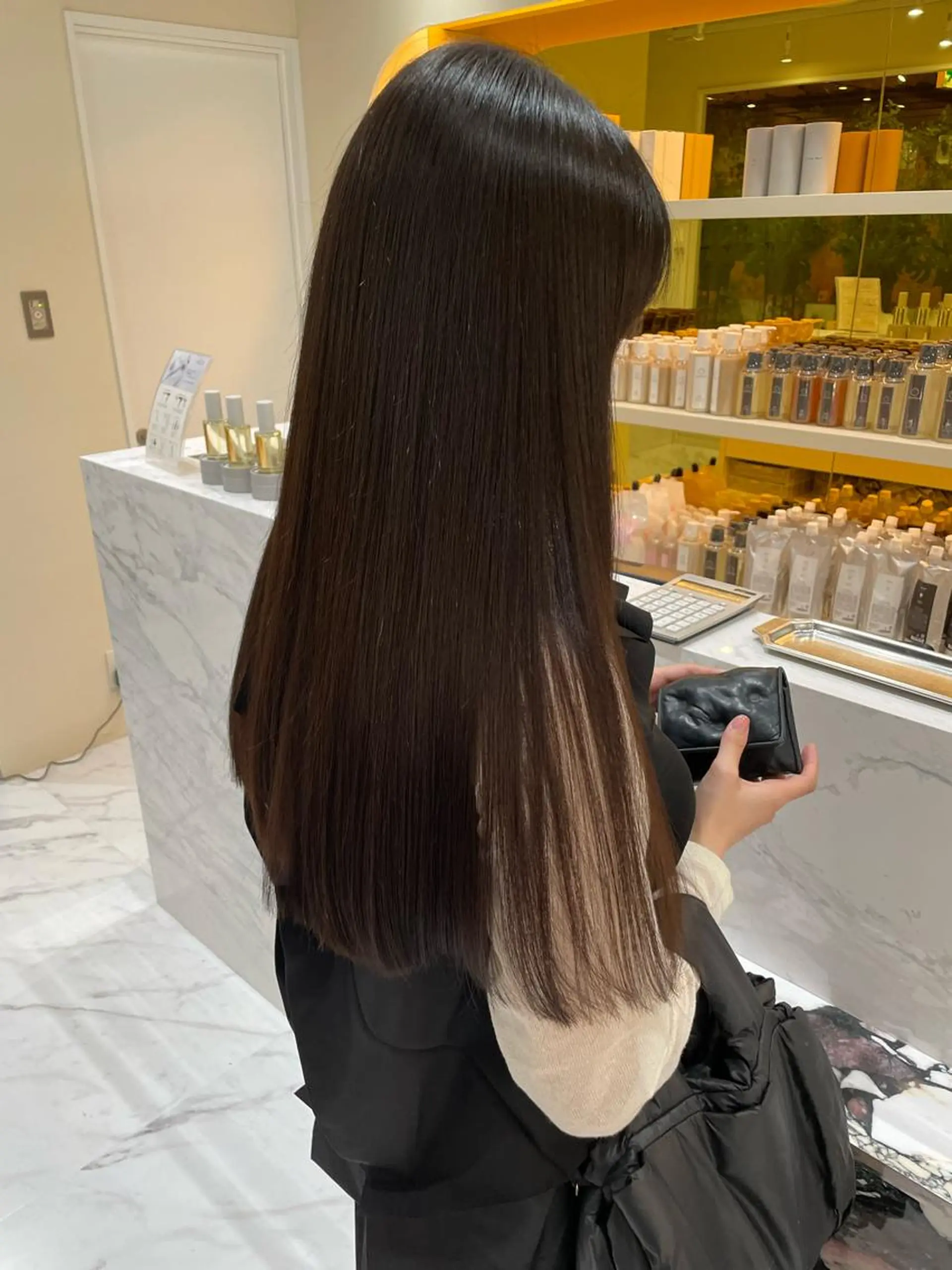ロング カット ヘアカラー 縮毛矯正 トリートメント ｅｒｉ 🧴🫧のヘアスタイル