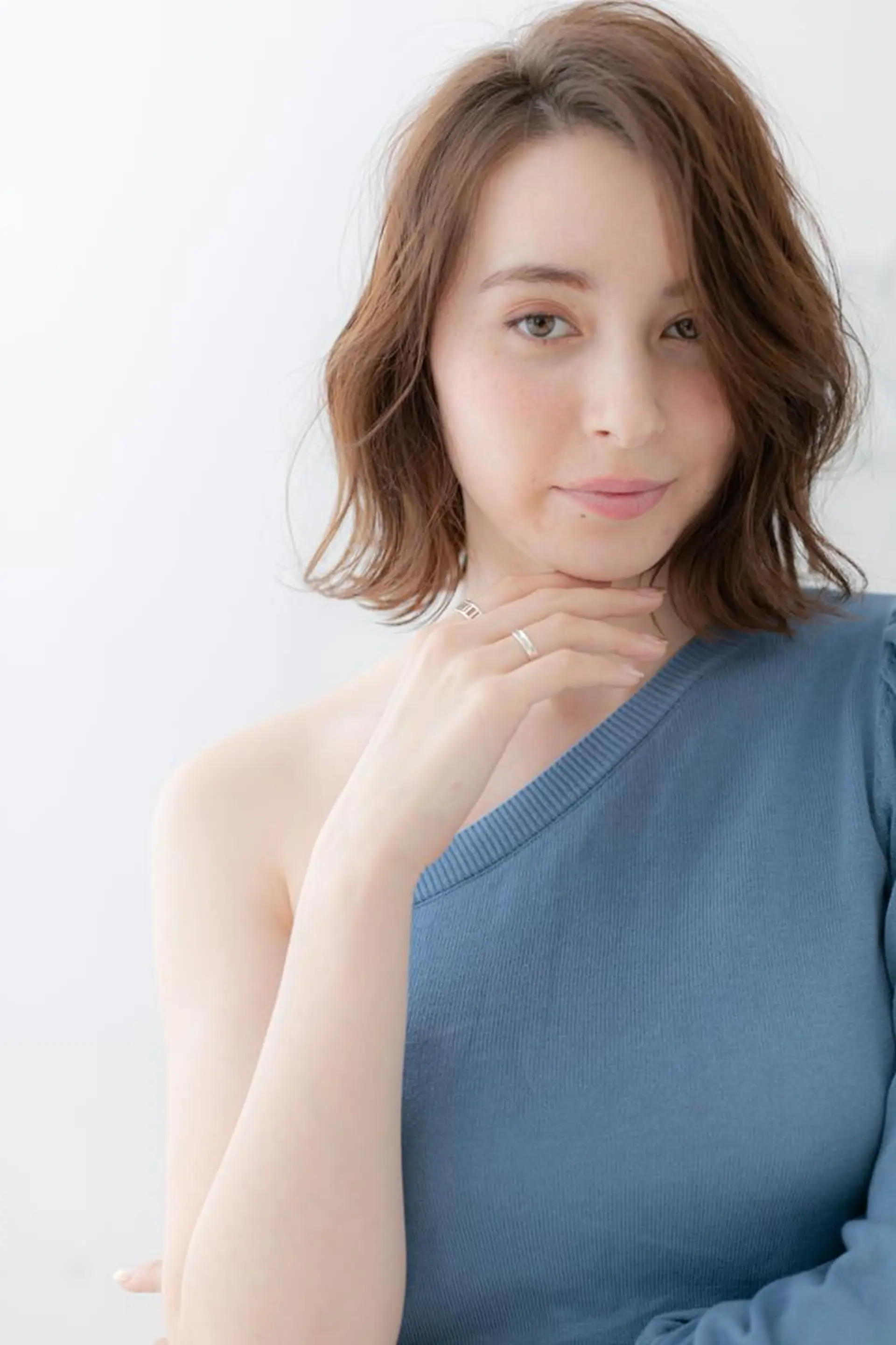 ミディアム BonD hairのヘアスタイル