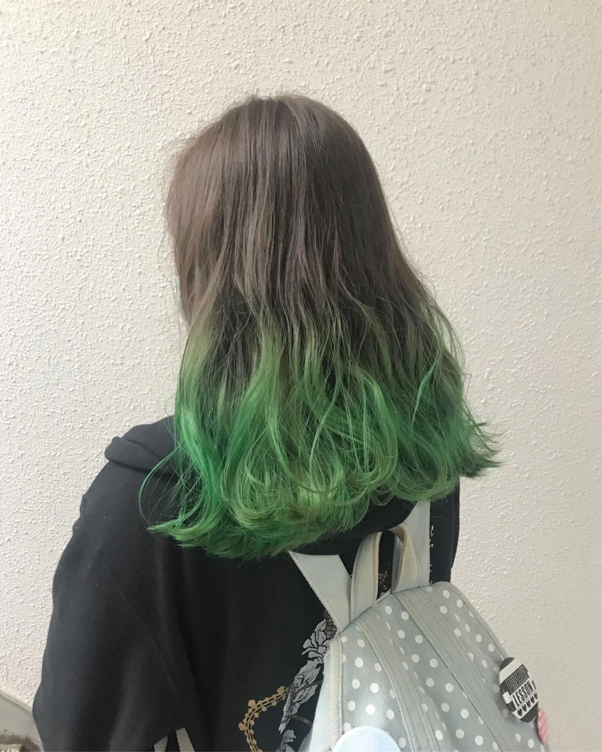 セミロング カラー ダブルカラー グラデーションカラー インナーカラー/天神 ブリーチ/吉田のヘアスタイル