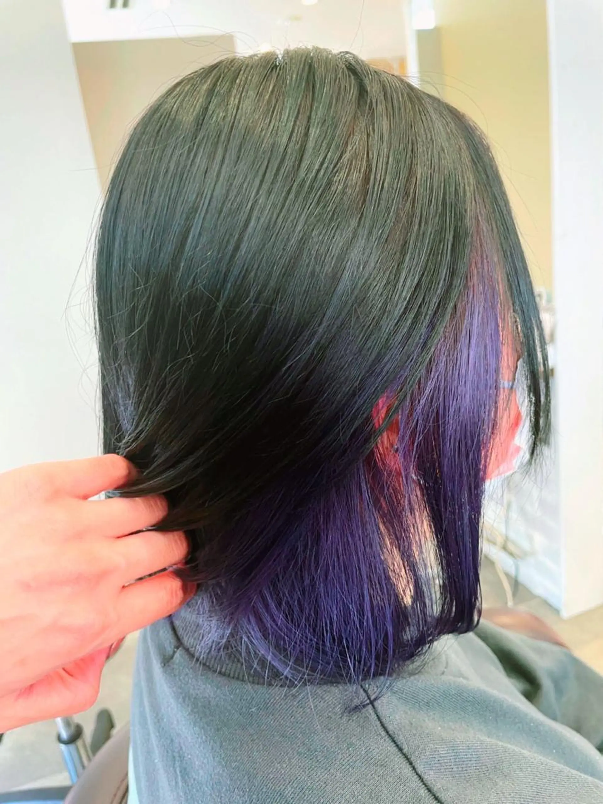 ミディアム 開發 紗貴のヘアスタイル