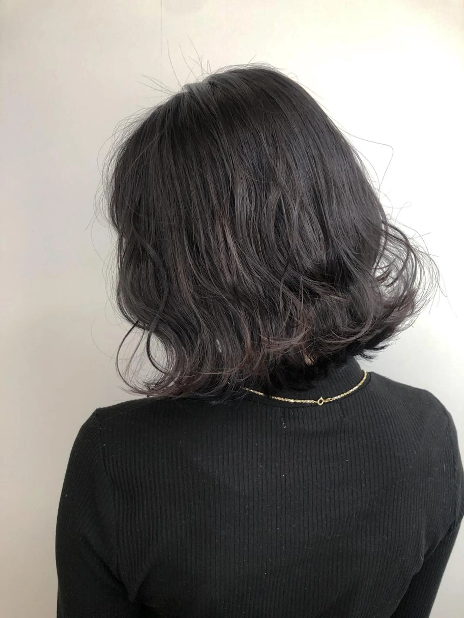 ミディアム カラー 【透明感、艶髪】西村 有司のヘアスタイル