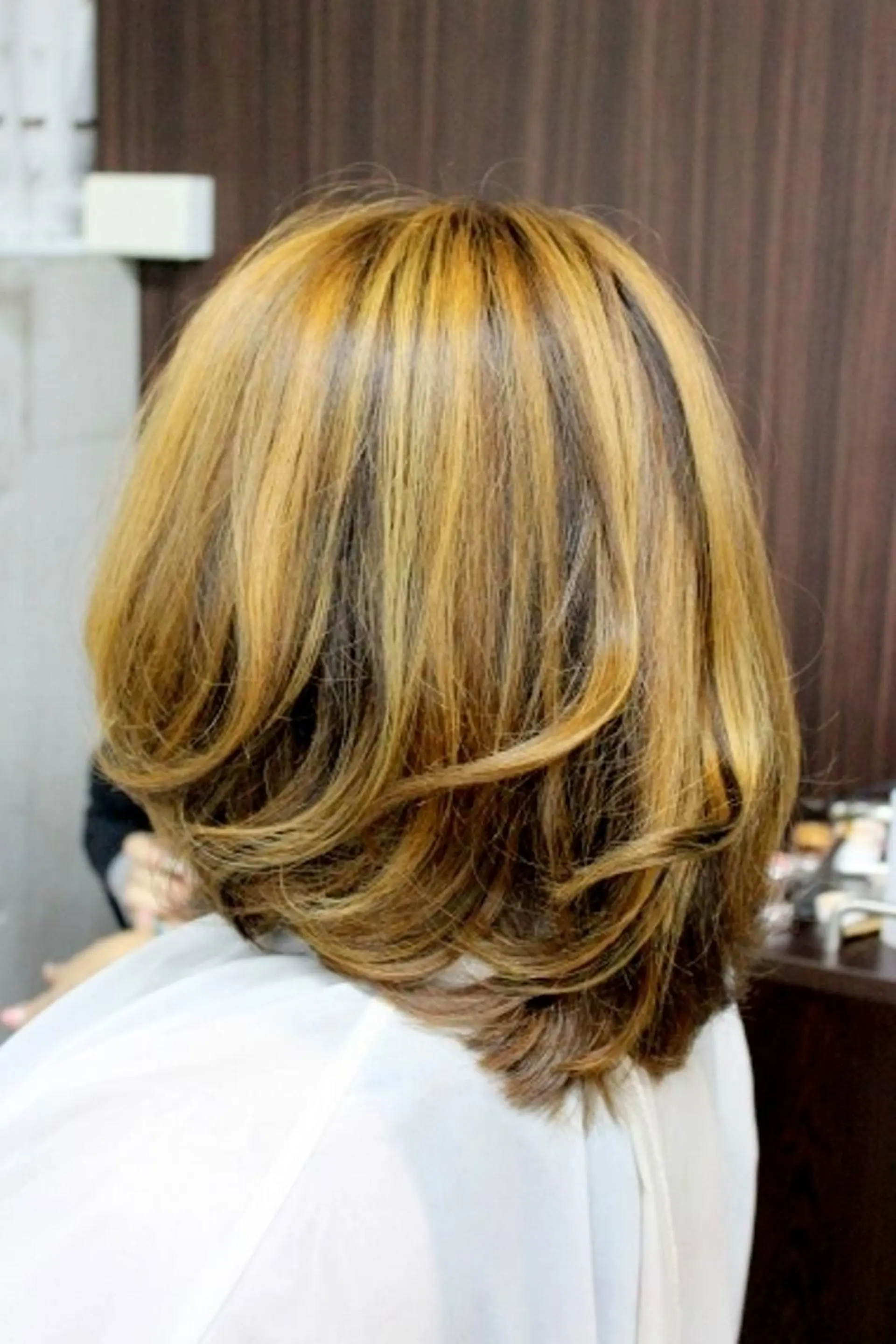 ミディアム カラー 村上 貴徳のヘアスタイル