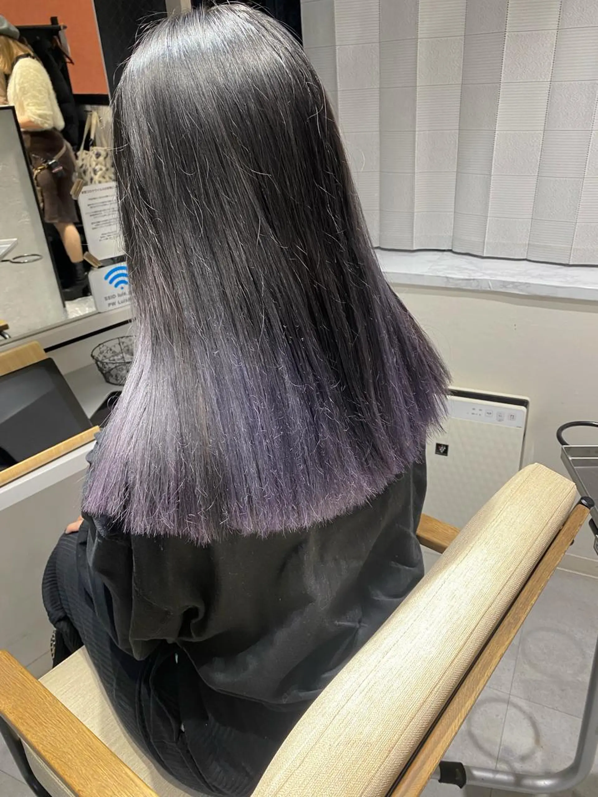 ロング デザイン🥇複雑履歴 ハイトーン特化のヘアスタイル