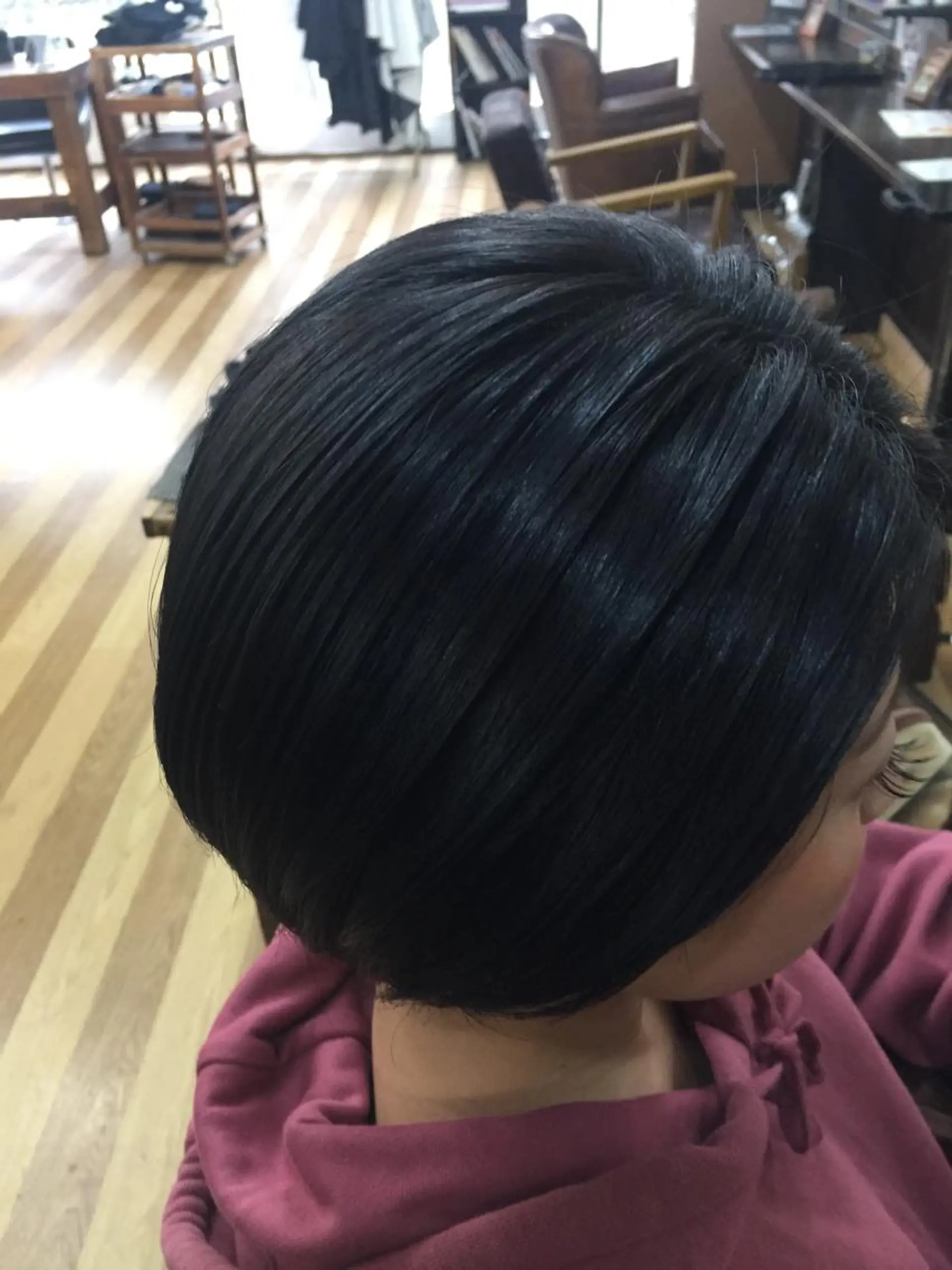 カラー 中山 ルミ子のヘアスタイル
