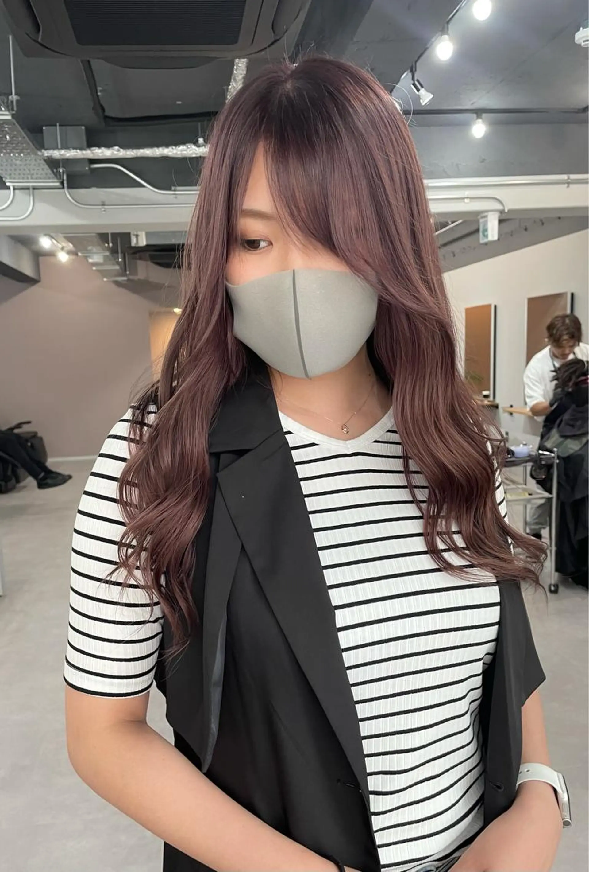 ミディアム カラー ベージュカラー ピンクカラー ピンクベージュ 西村あきや トレンド韓国ヘアのヘアスタイル