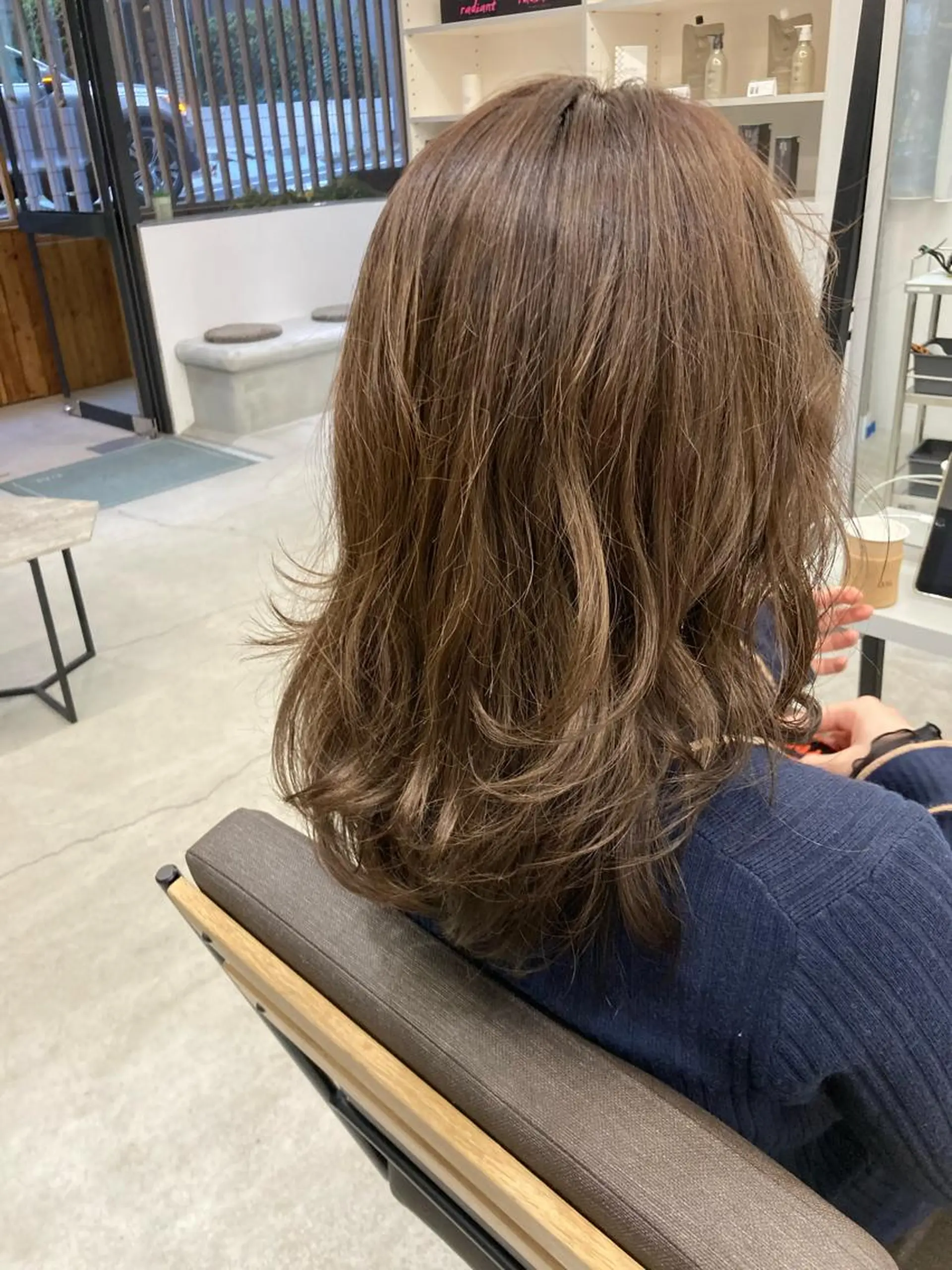 ロング カラー 京谷 宥のヘアスタイル