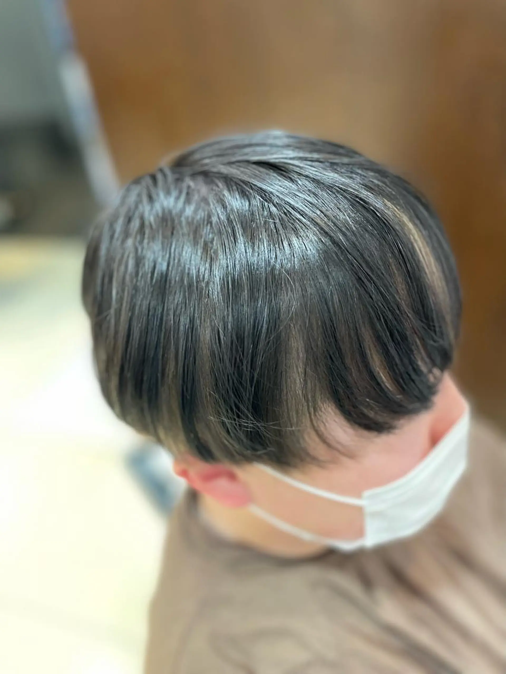 ショート カラー メンズ メンズブリーチ ブリーチ ツートーンカラー 嶌田 沙紀のヘアスタイル