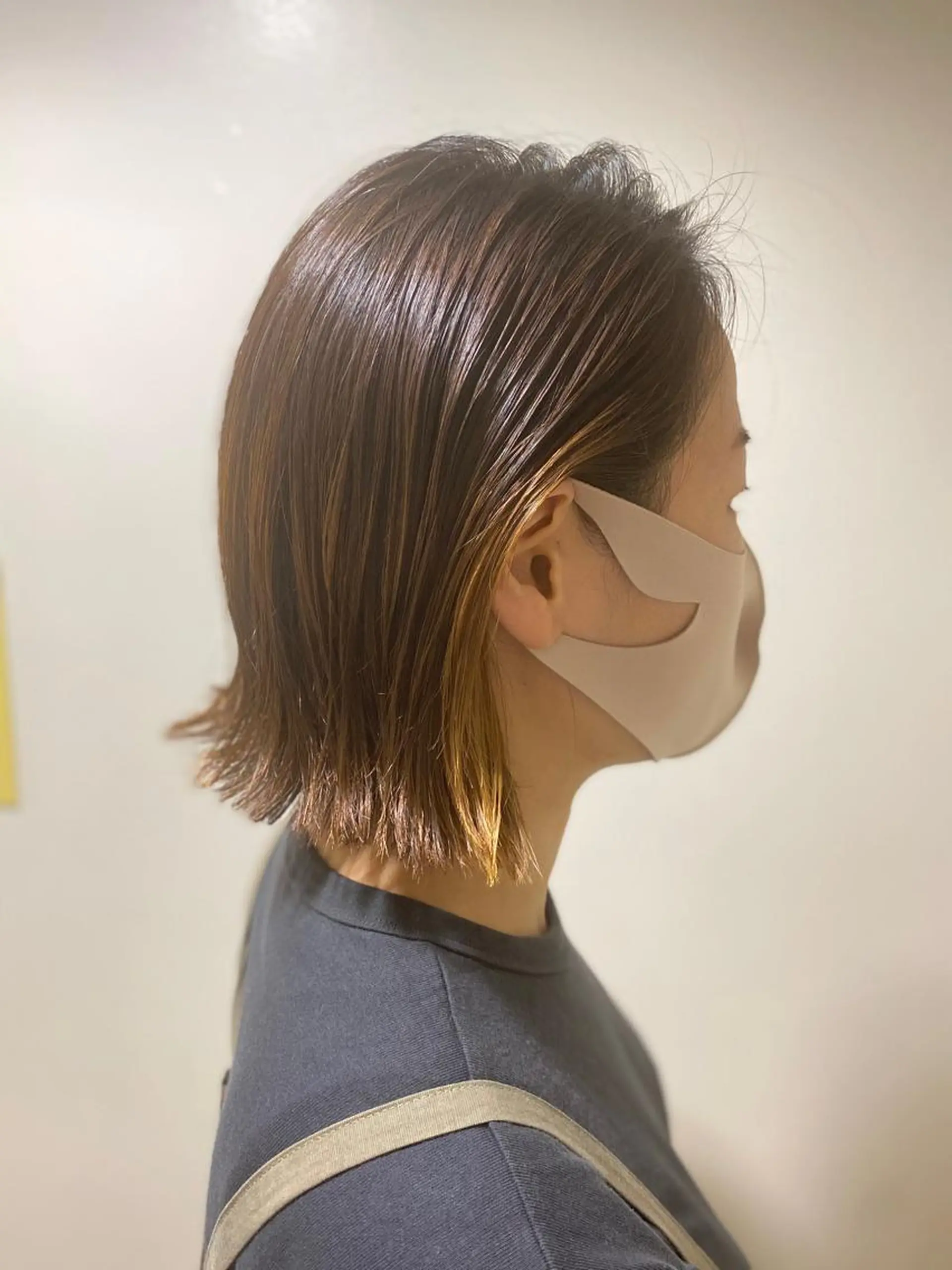 ミディアム カラー インナーカラー 柴田 久美子のヘアスタイル