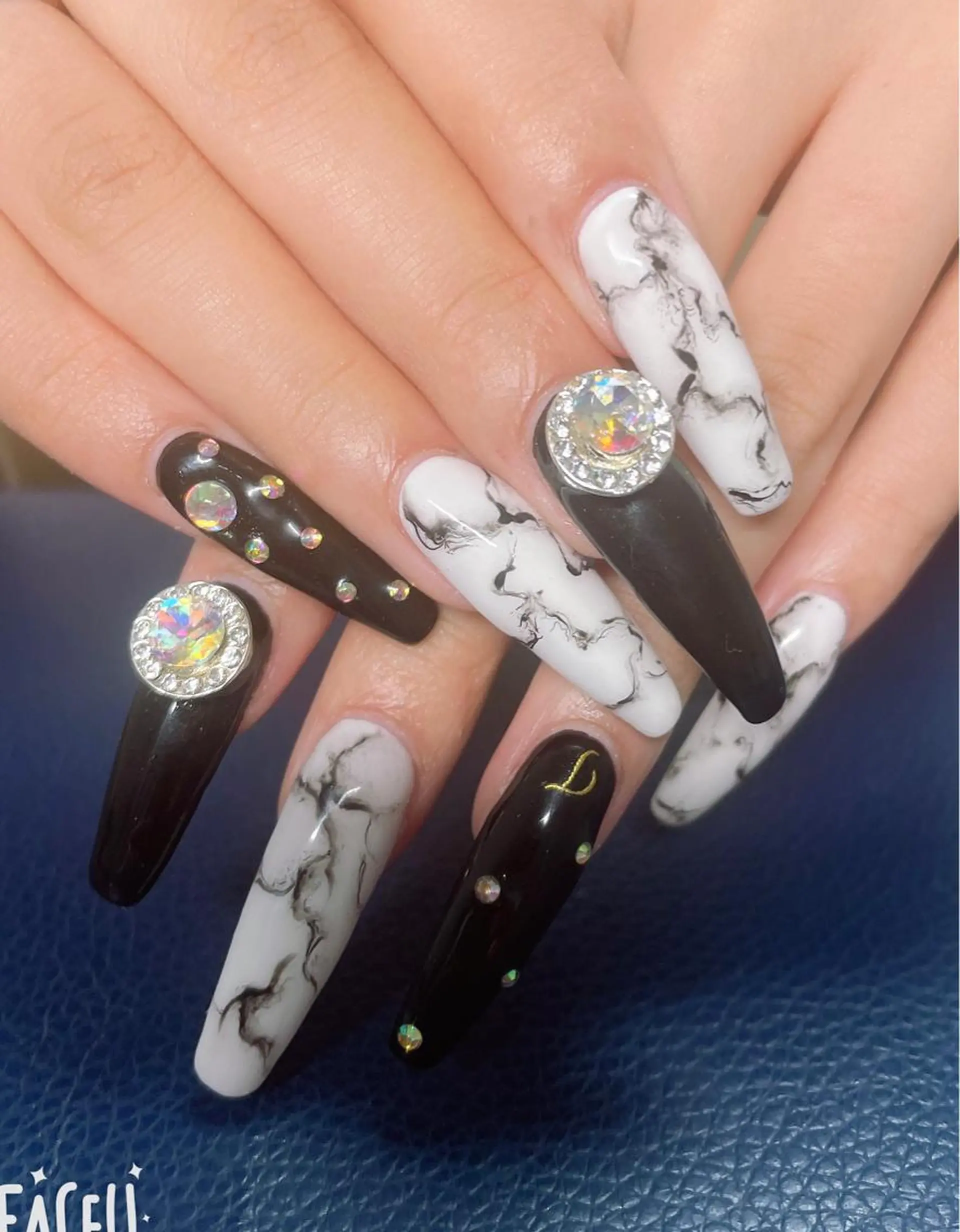 ネイル スカルプネイル Sunnynail  サニーのネイルデザイン