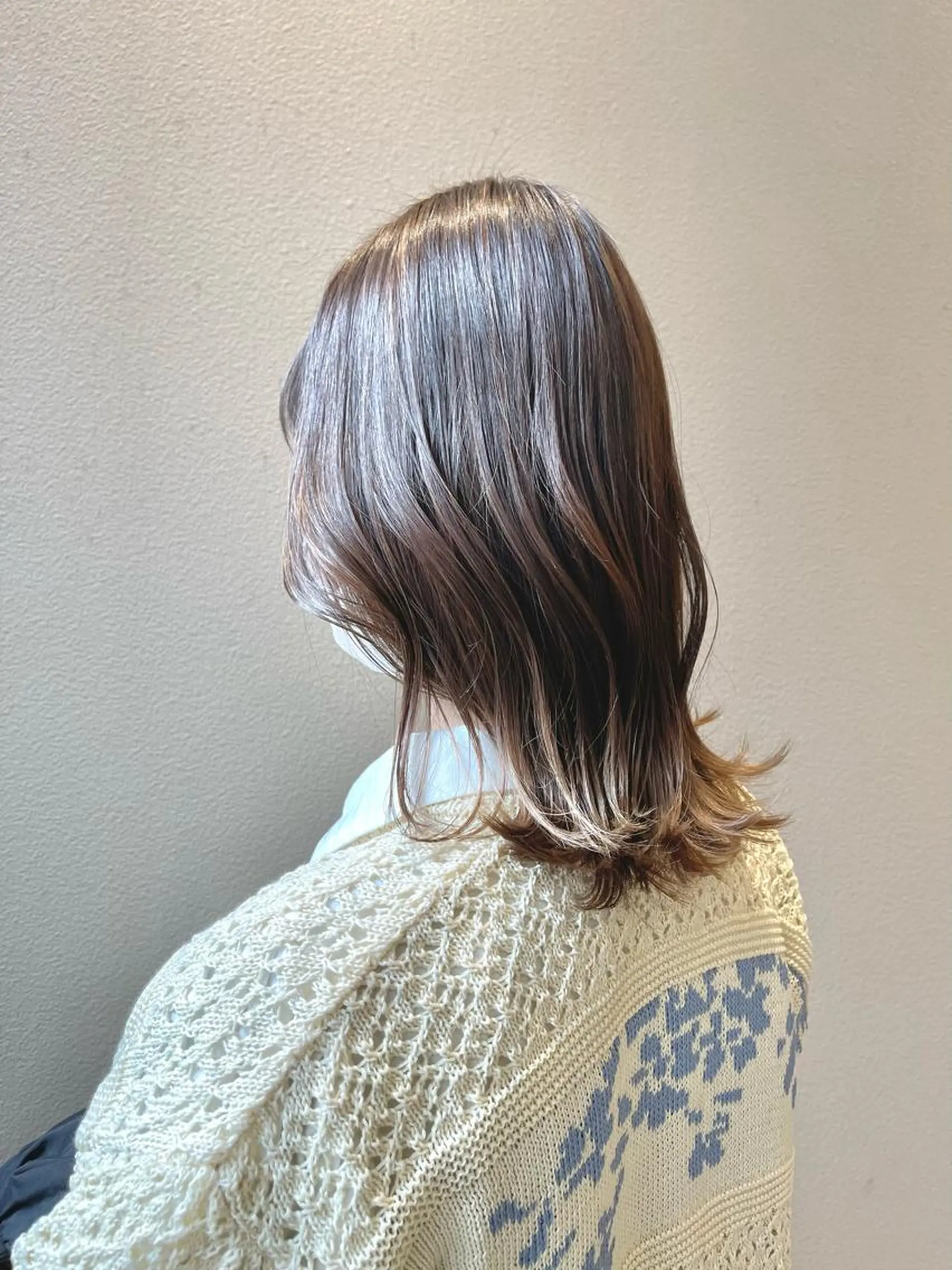 ミディアム カラー トレンド/顔まわり/ レイヤー/髪質改善のヘアスタイル