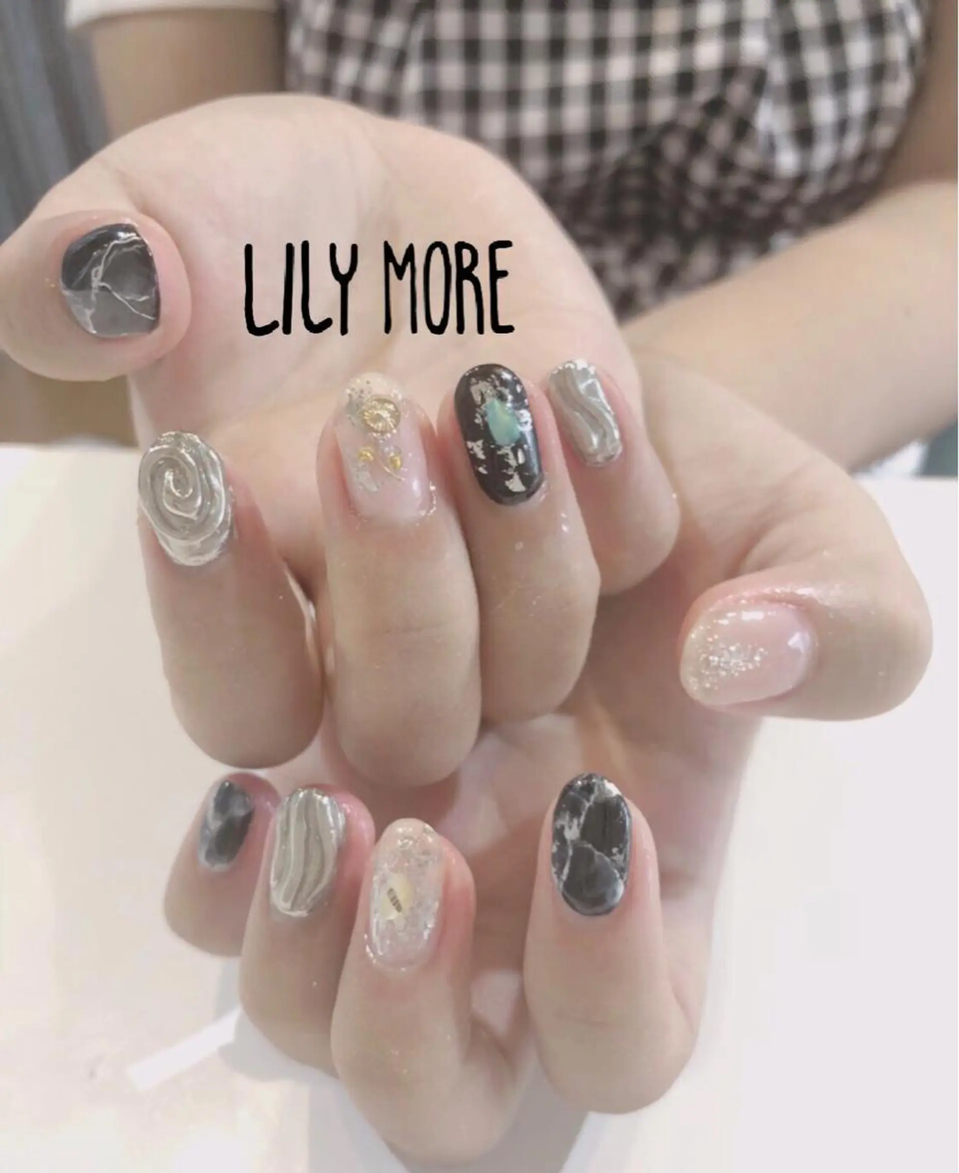 ネイル 大理石ネイル(マーブル) Lily closetのネイルデザイン