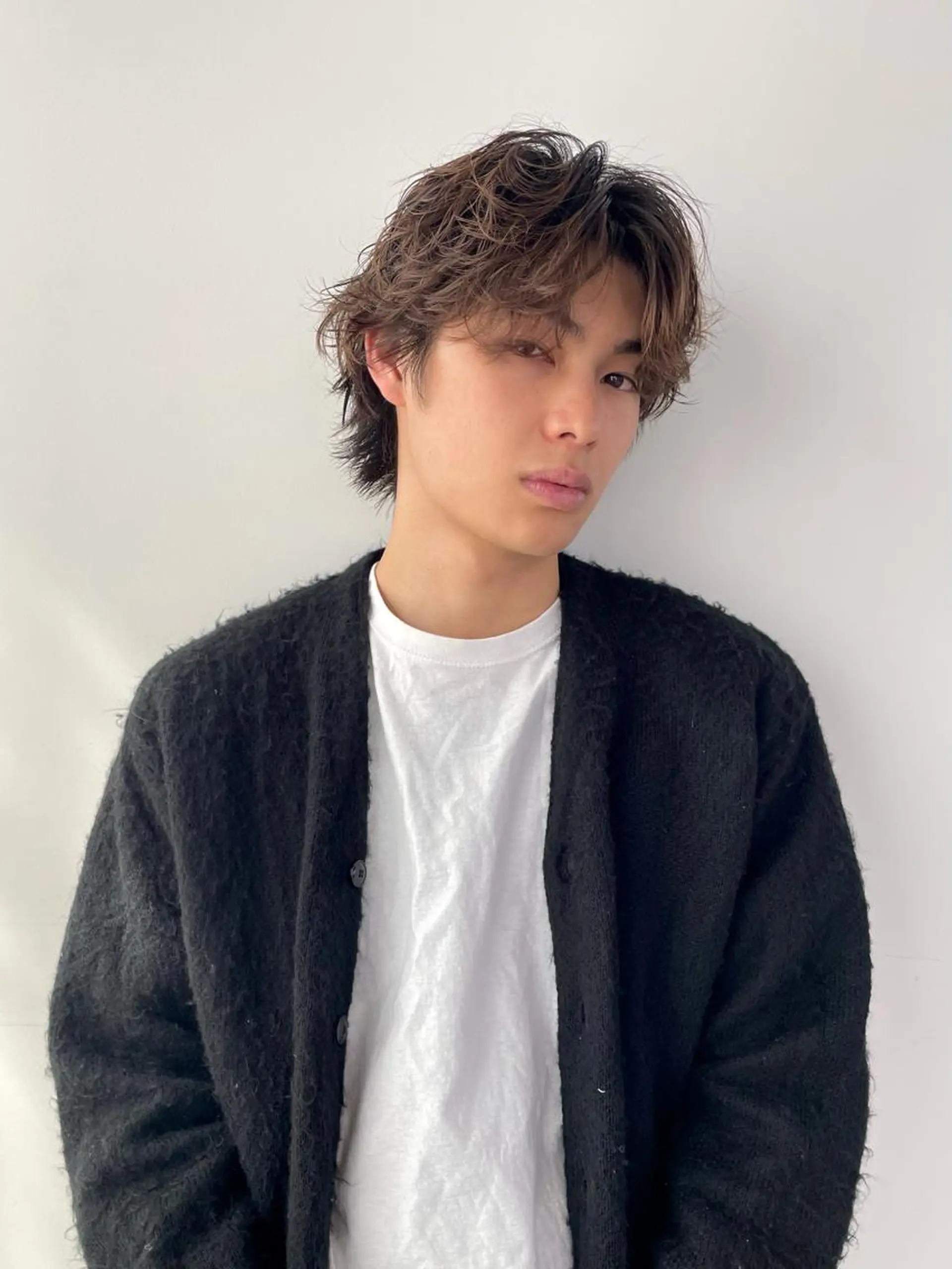 ショート パーマ メンズ 高田 翔平のヘアスタイル