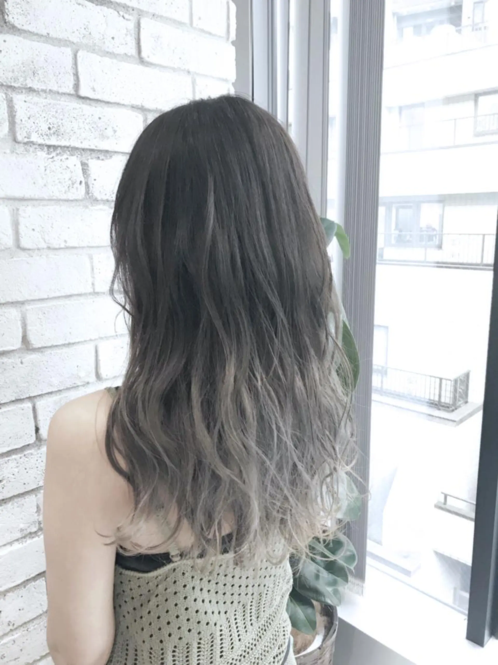 ロング カラー パーマ ヘアアレンジ メンズ キッズ ネイル マツエク・マツパ バレイヤージュ/ 髪質改善/渡邉悟🌱のヘアスタイル