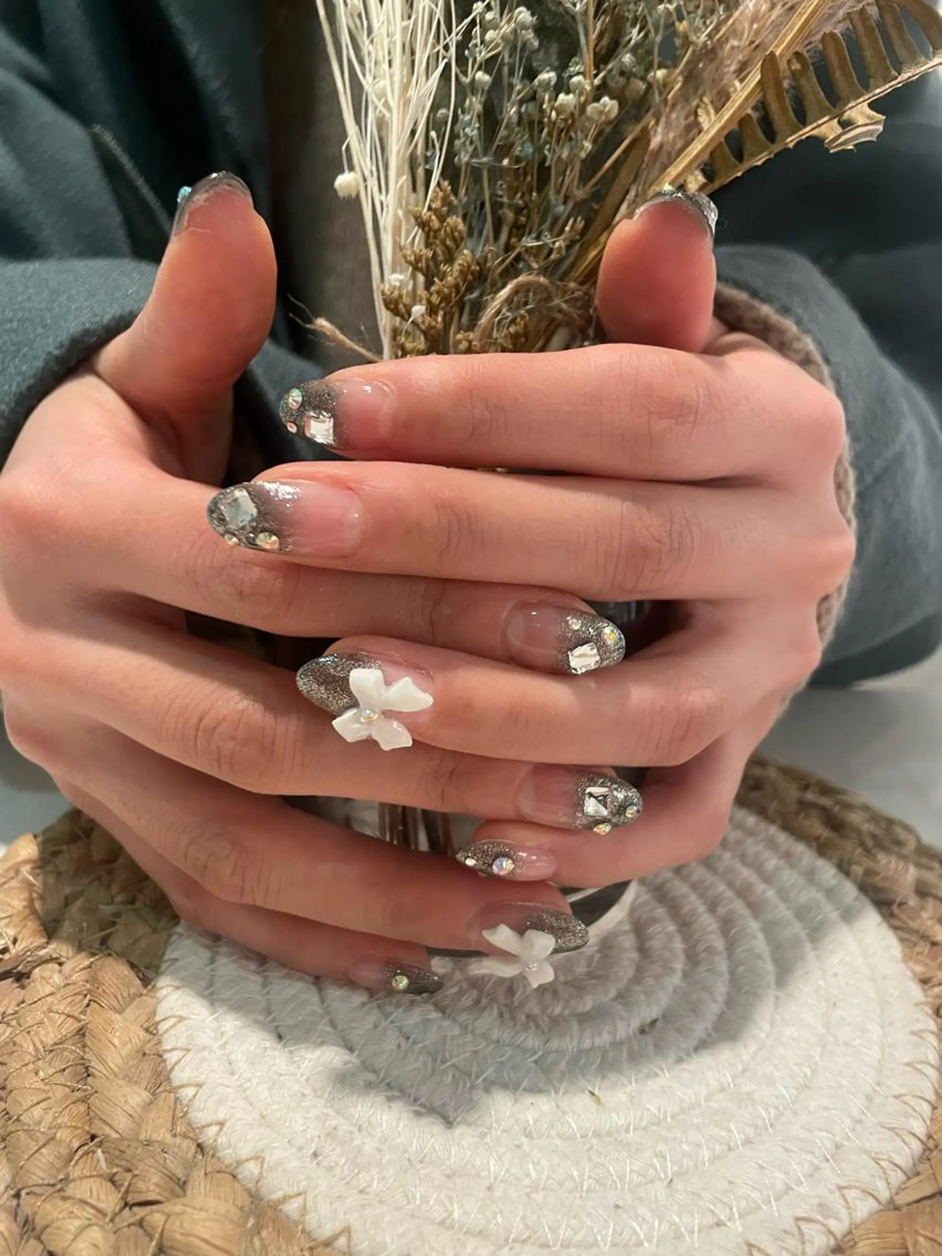 ネイル グラデーション ラメ(グリッター) シルバー ハンドネイル D.d Nail Moeのネイルデザイン