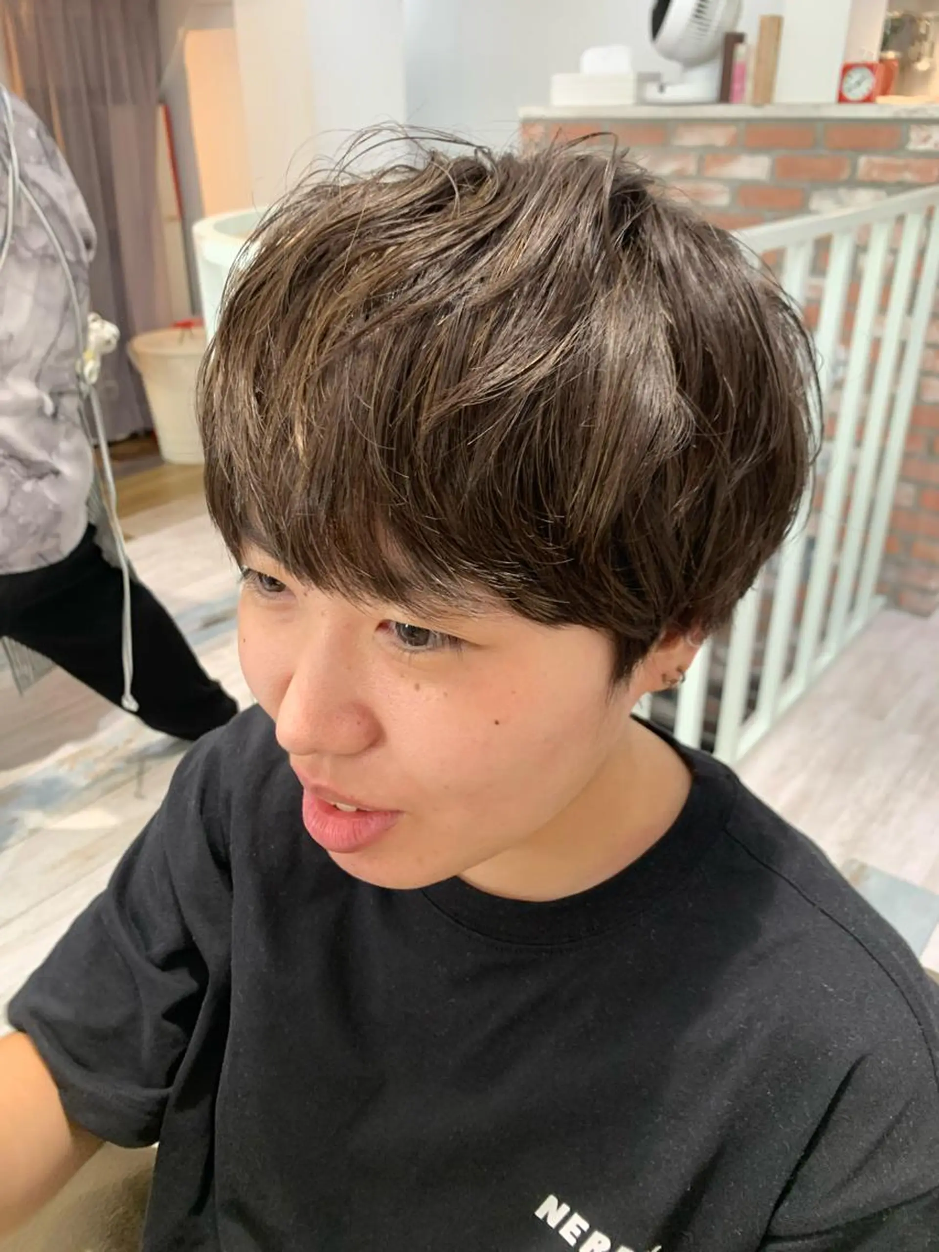 ショート カラー パーマ ハイライトカラー ハイライト トキタ アオイのヘアスタイル