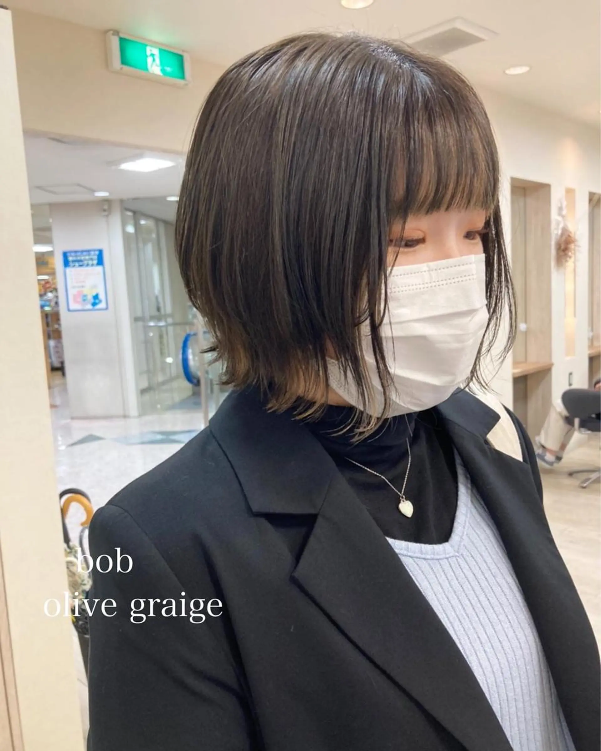 ショート カラー 切りっぱなしボブ ショートボブ ハンサムショート グレージュ オリーブグレージュ カット ヘアカラー トリートメント 初めてのショート お任せください✂️のヘアスタイル