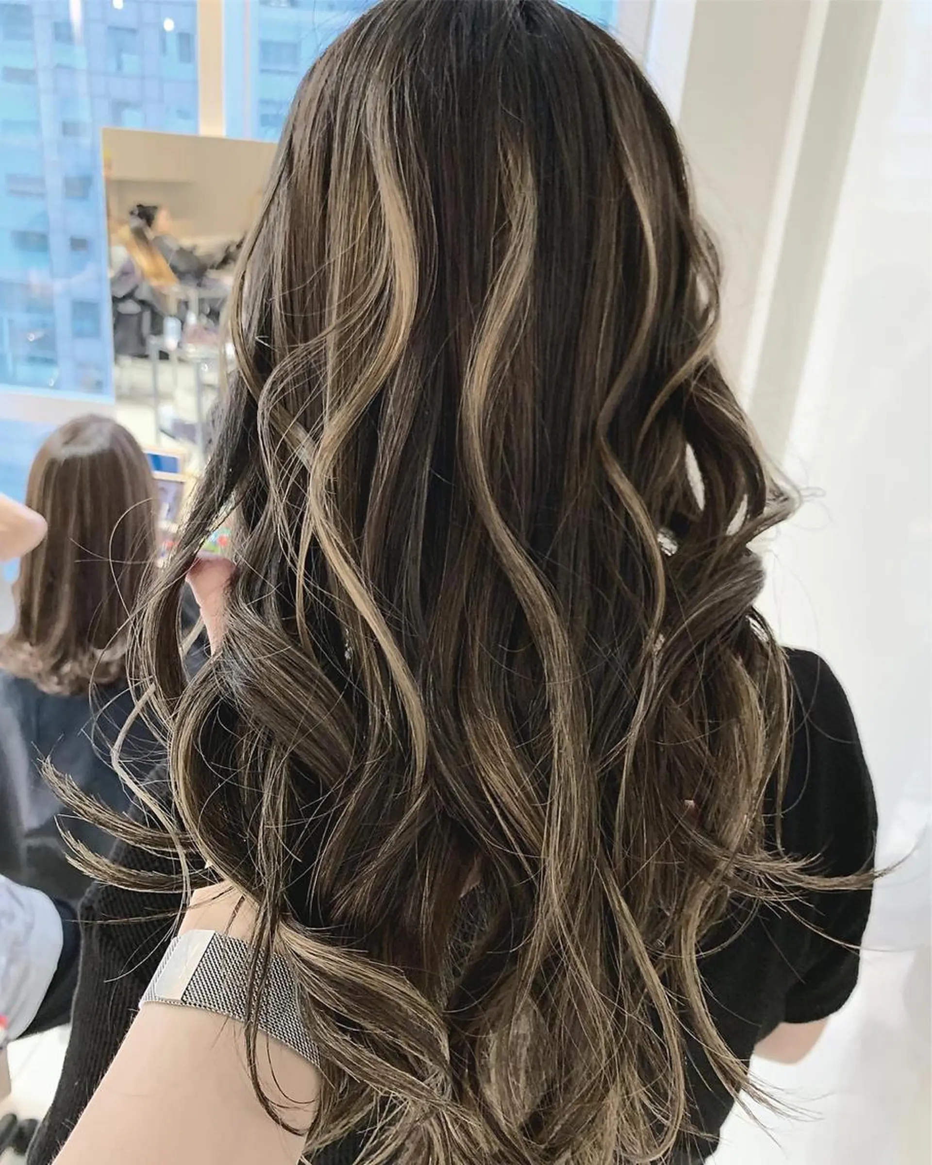 ロング カラー ヘアアレンジ 阿部 圭悟のヘアスタイル