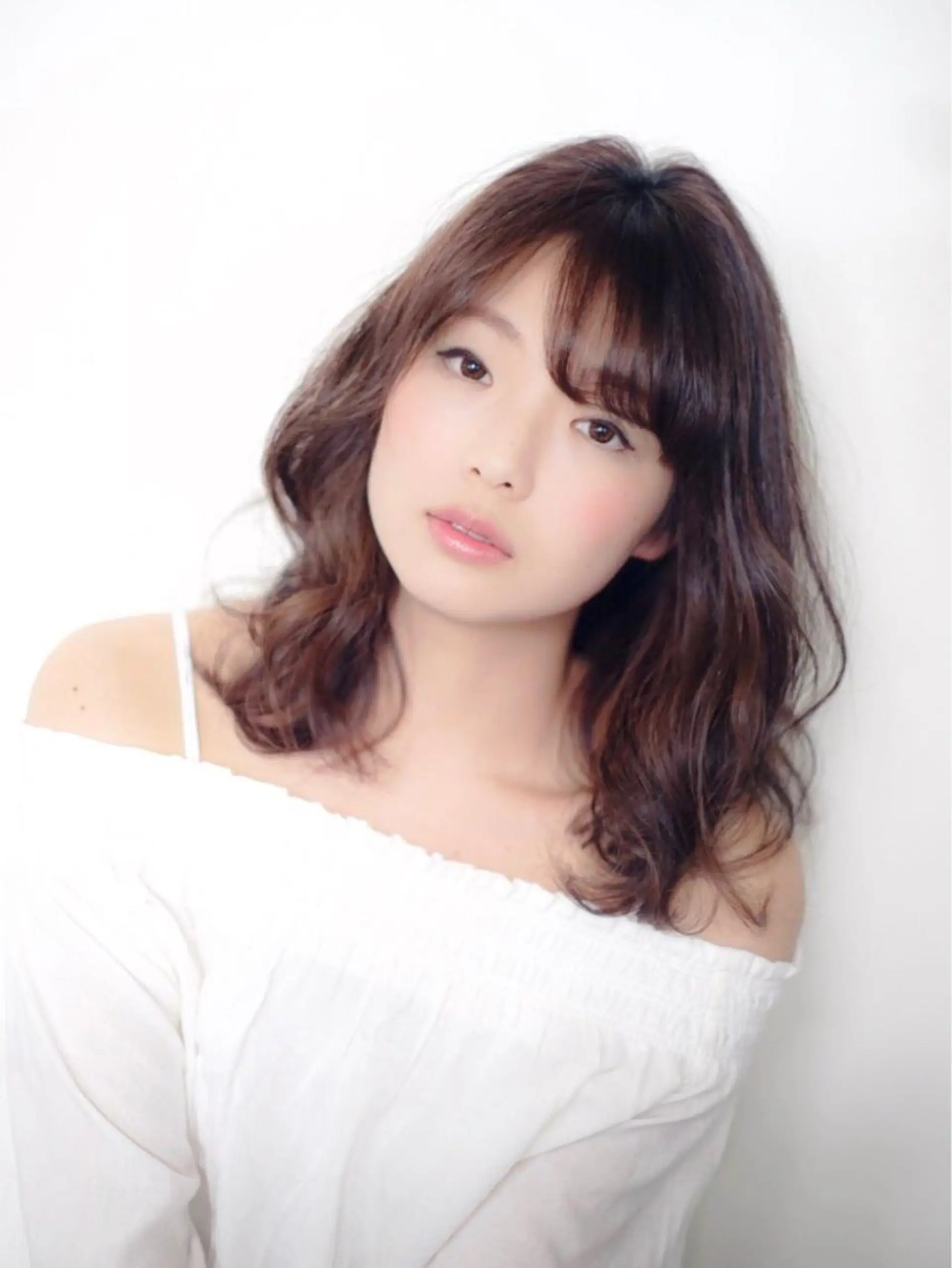 ミディアム カラー 似合うが分かる💕 骨格診断/宮澤瑞穂のヘアスタイル