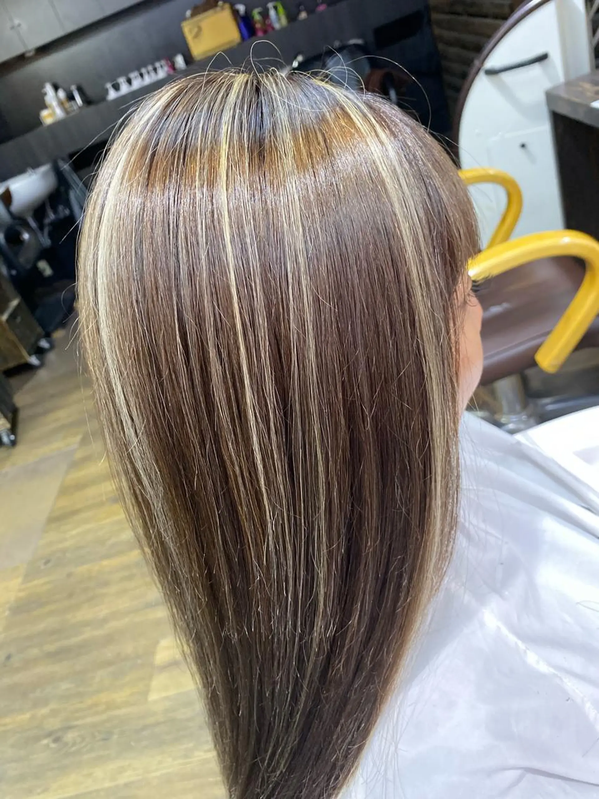 ロング カラー ブリーチ ケアブリーチ ハイライトカラー ハイライト トリートメント カット ヘアカラー IwAsh大和駅前店 河野亜里香のヘアスタイル