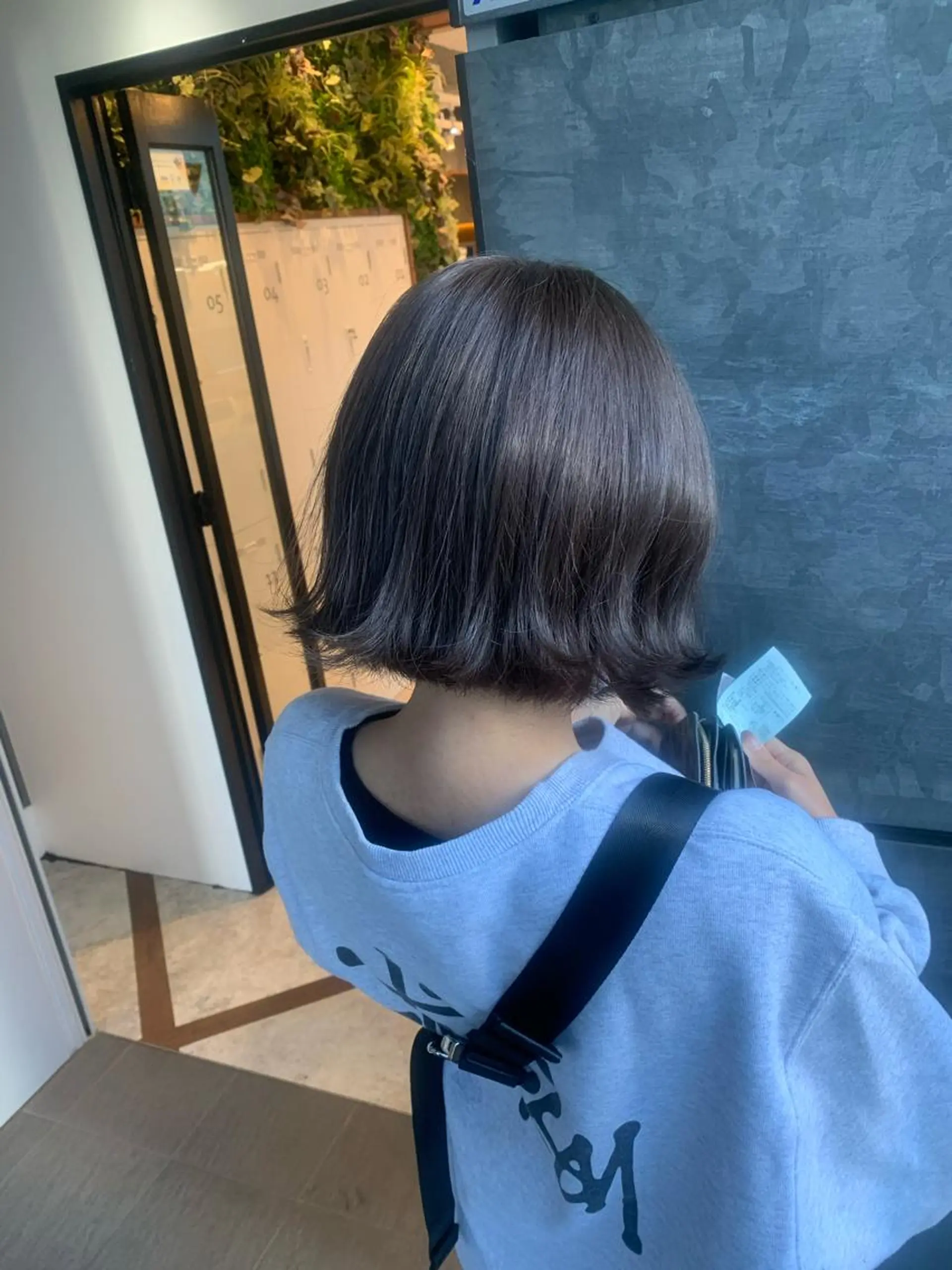 ショート カラー 切りっぱなしボブ ブルーカラー ブルーバイオレット バイオレットカラー ボブ カット ヘアカラー トリートメント 髪質改善/白髪ぼかし KENTAのヘアスタイル